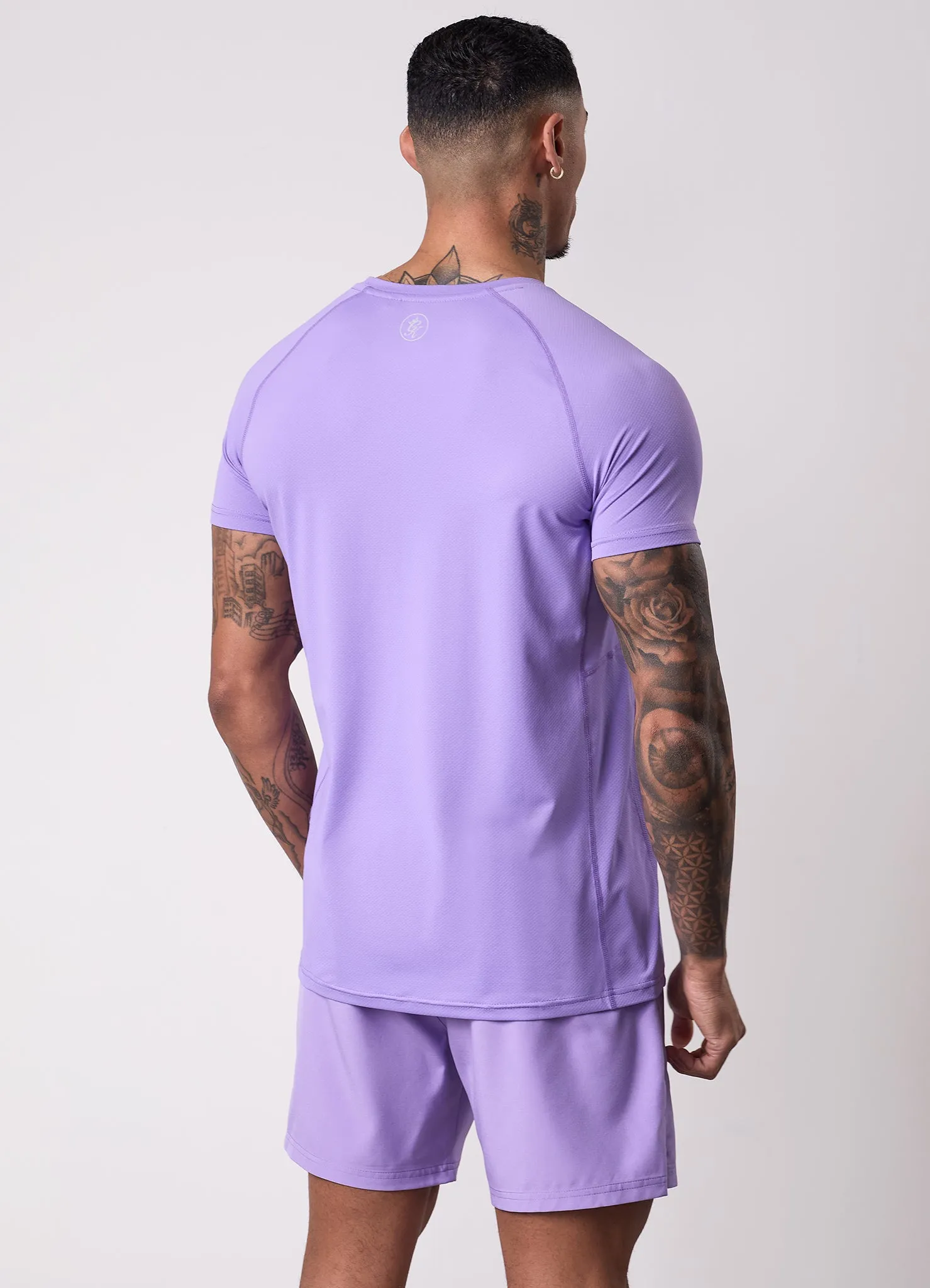 Gym King Energy Tee - Violet Non Irritating Seams MoistureControlFibers