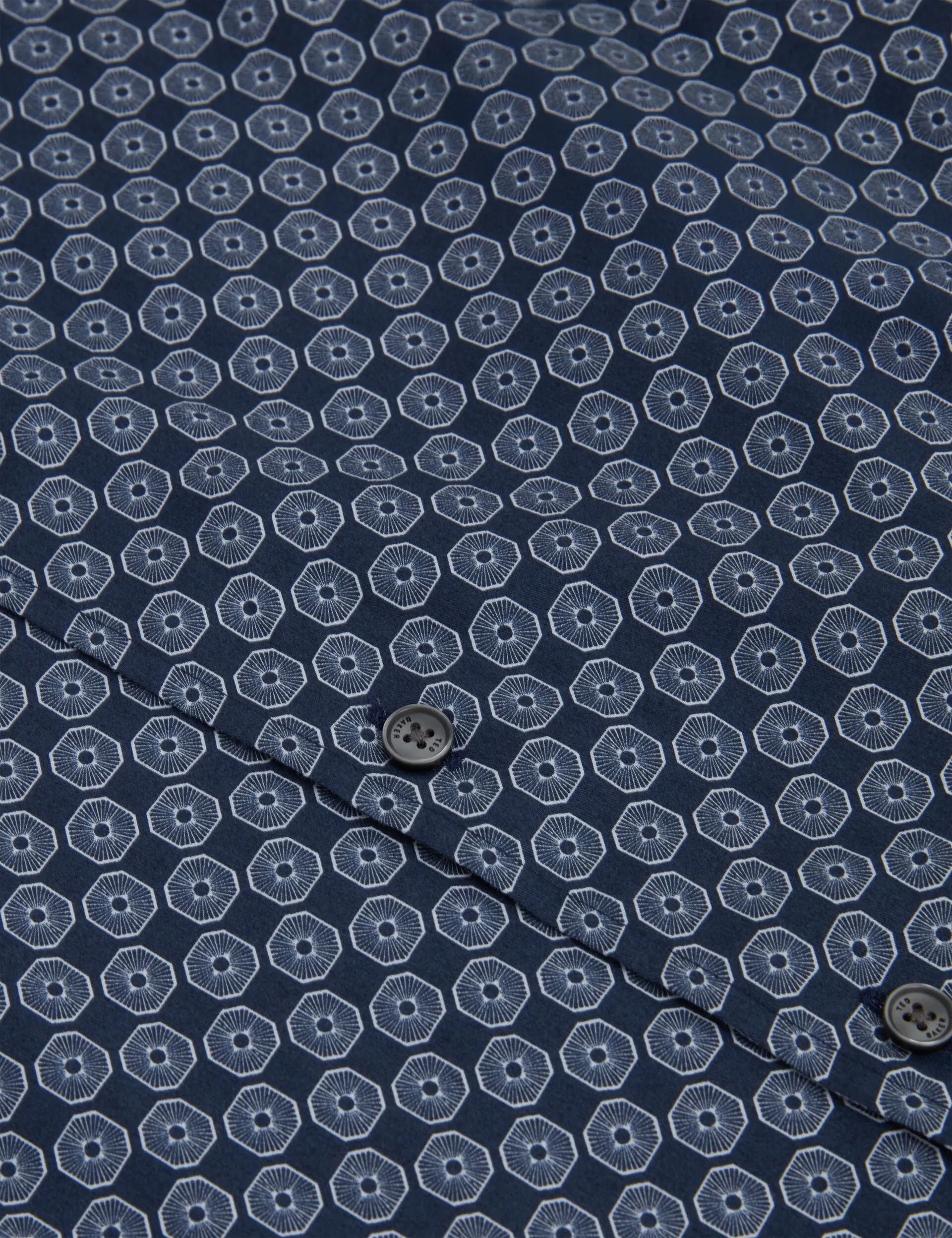 Low Profile Pocket Design Casual Elegance SEFSHO | NAVY