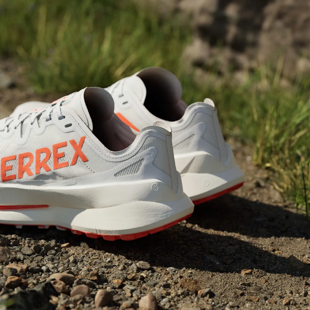 Adidas Terrex Agravic Speed Ultra Trail Running Shoes Ultra Cloud White / Impact Orange / Dash Grey Stretch Fabric Work Commute