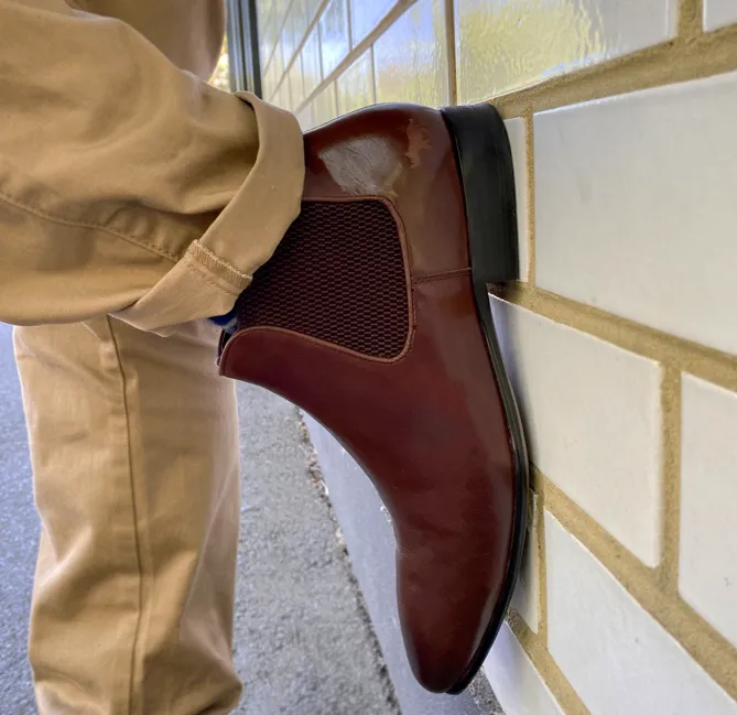 Sturdy Construction Ajax Chelsea Boots Dark Brown
