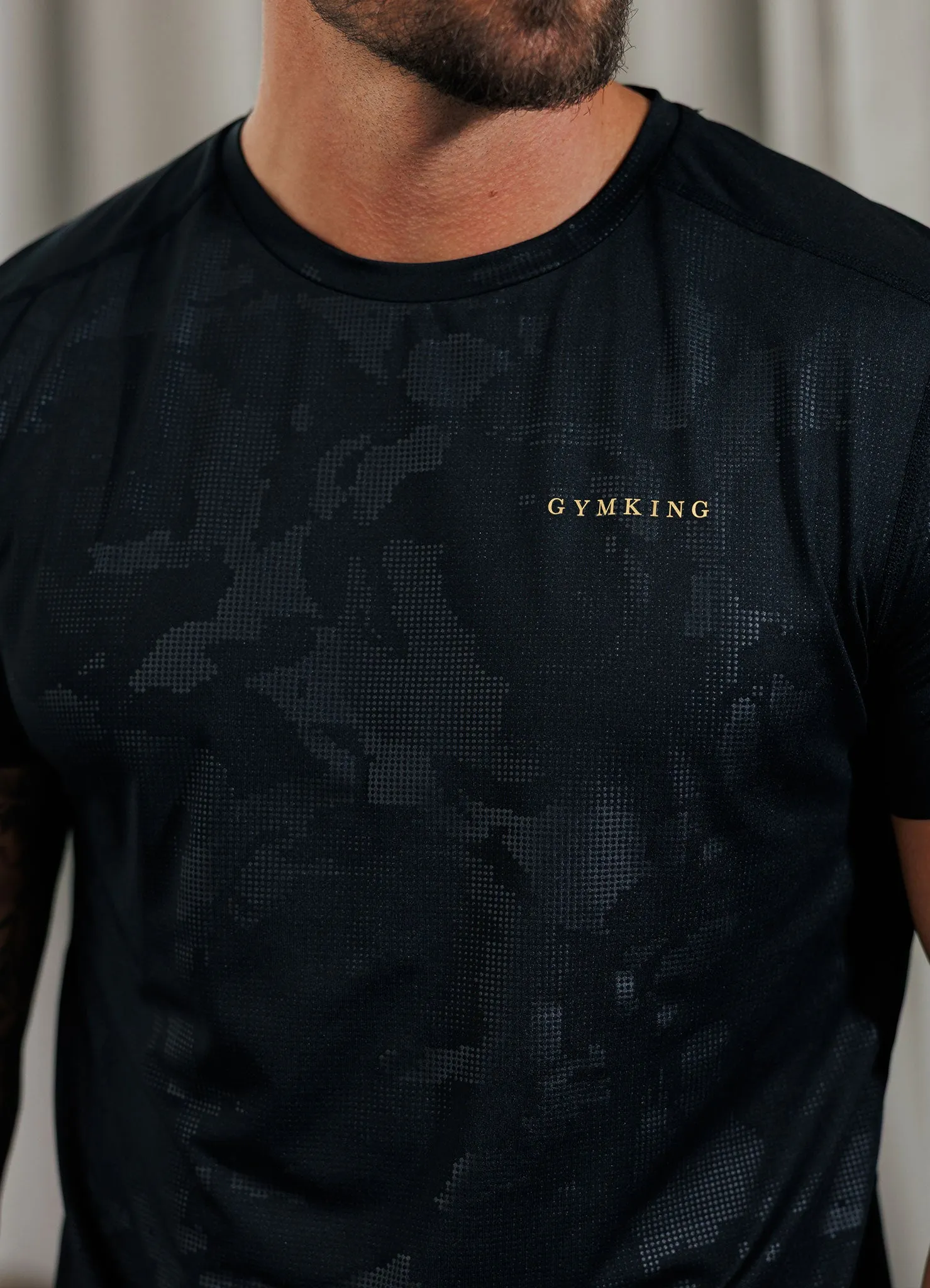 Gym King Debossed Camo Tee - Black/Gold Wrinkle Free Fabric