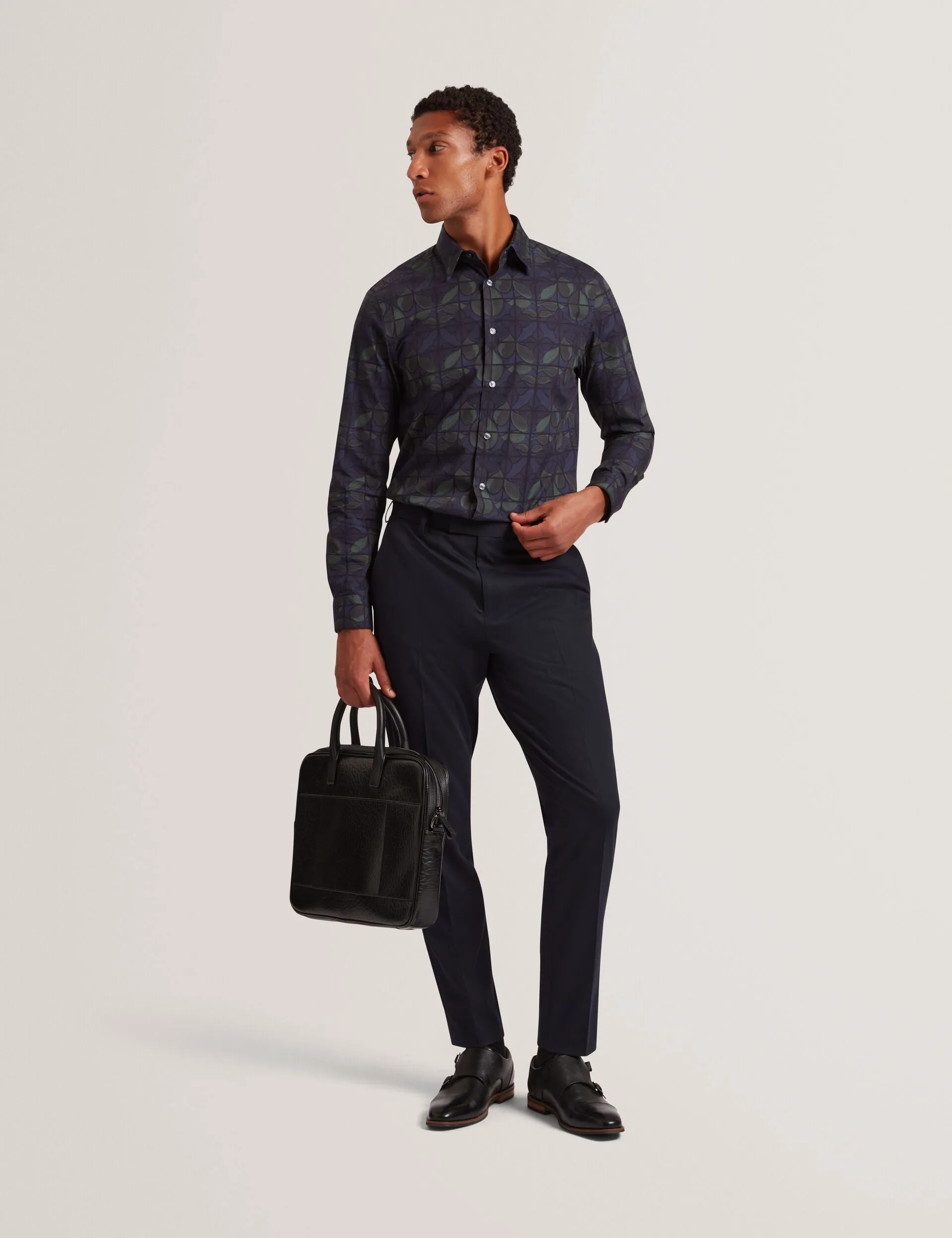 FRANKKN | NAVY Oversized style