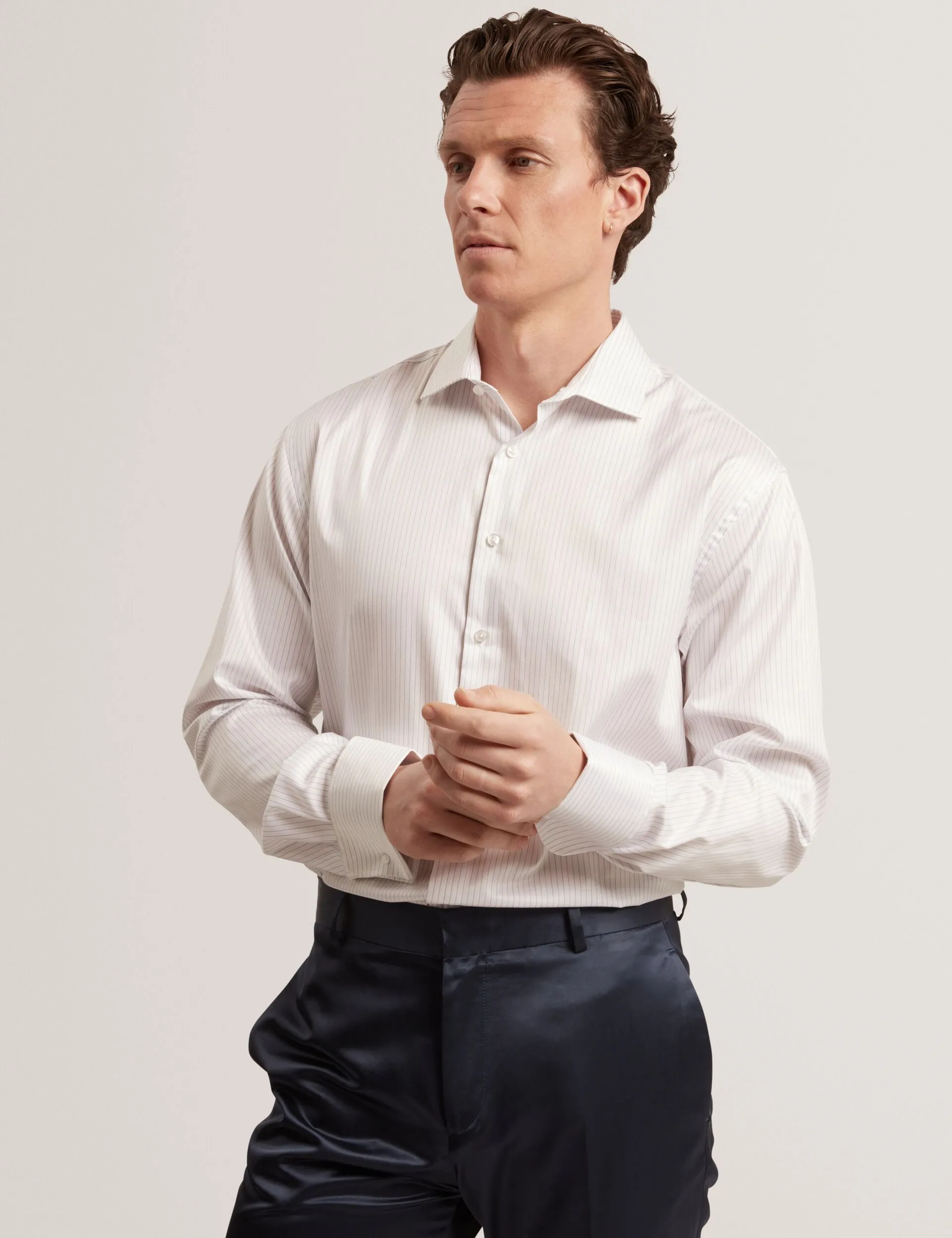 ARBERY | WHITE Flexible Knit