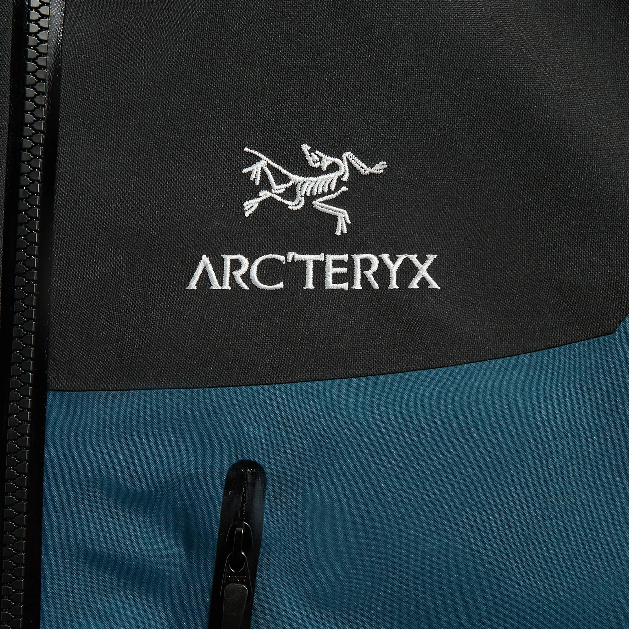 Arc'teryx Alpha SV Jacket - Lodestar Eco Conscious Dye Process