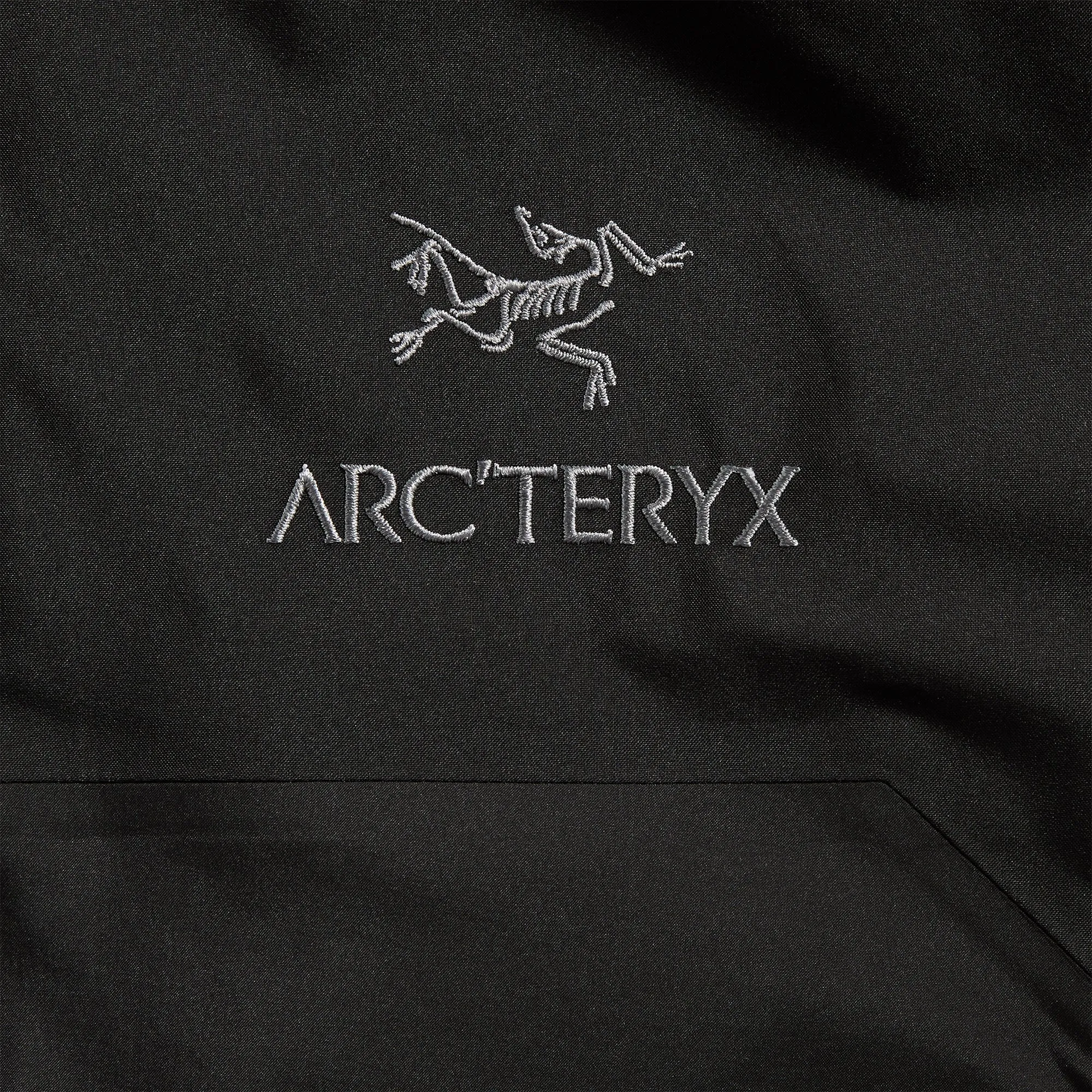 Convertible Sleeves Zipper Closure Mechanism Arc'teryx Beta AR Jacket - Black