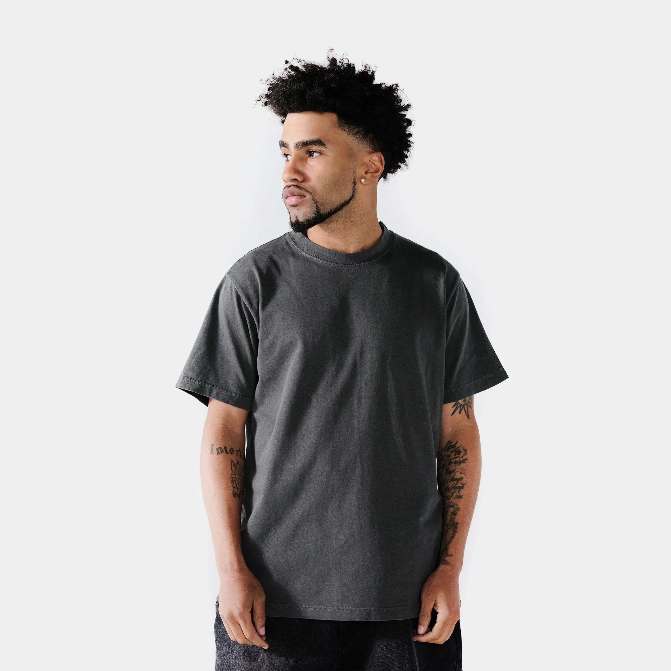 Solid Vintage Mens Short Sleeve Shirt (Black) ComfortOptimizedConstruction Pocket Design