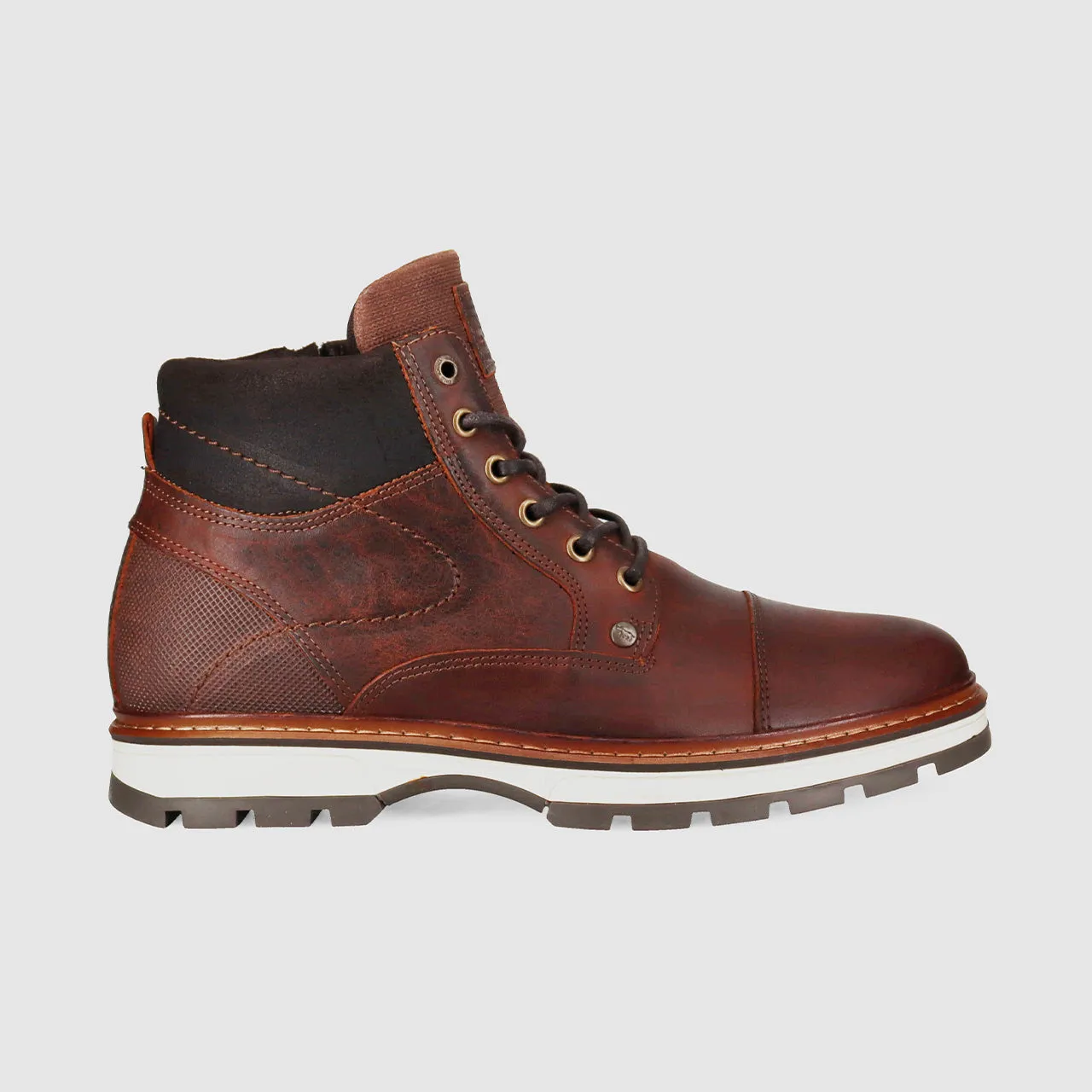 Cold Proof Effortless Style Blackwood Lace Up Boots Rust