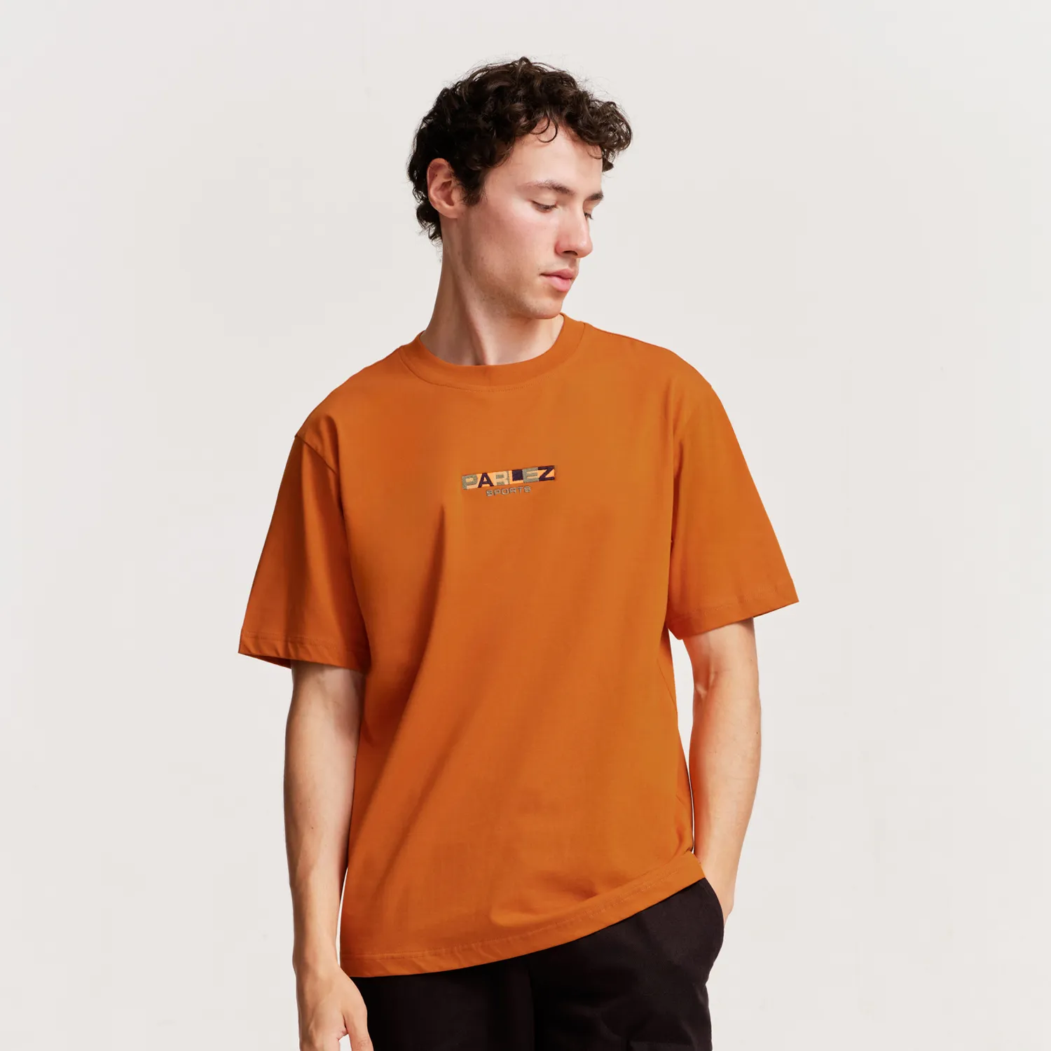 Minimalist Comfort Taped Neckline Bloc T-Shirt Rust