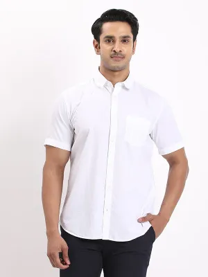 Timeless Fit Tailored Style Men Solid Half Sleeve Cotton Shirt