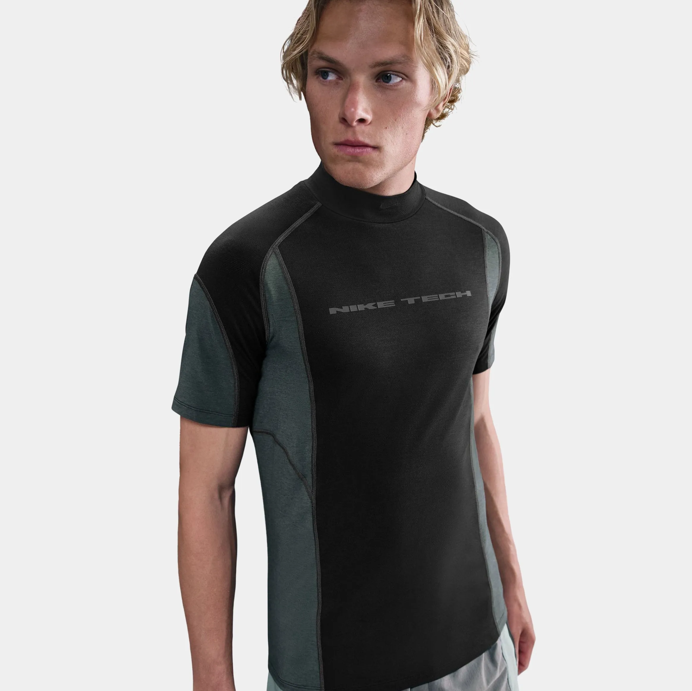 Tech Dri Fit Base Layer Mens Short Sleeve Shirt (Black/Anthracite/Anthracite/Black) Seasonal Must-Have