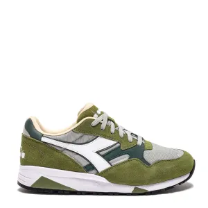 Diadora N902 Trainer White / Sphagnum Mom Fit