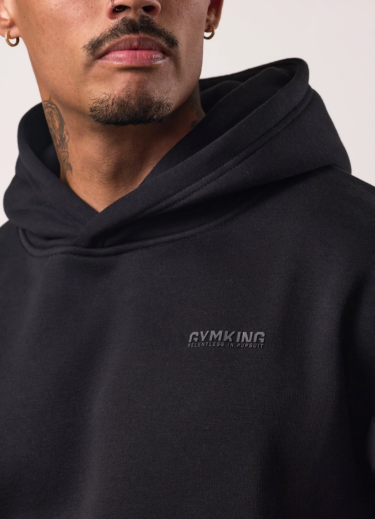 Essential Wear Light Warmth Gym King Relentless Hood - Black