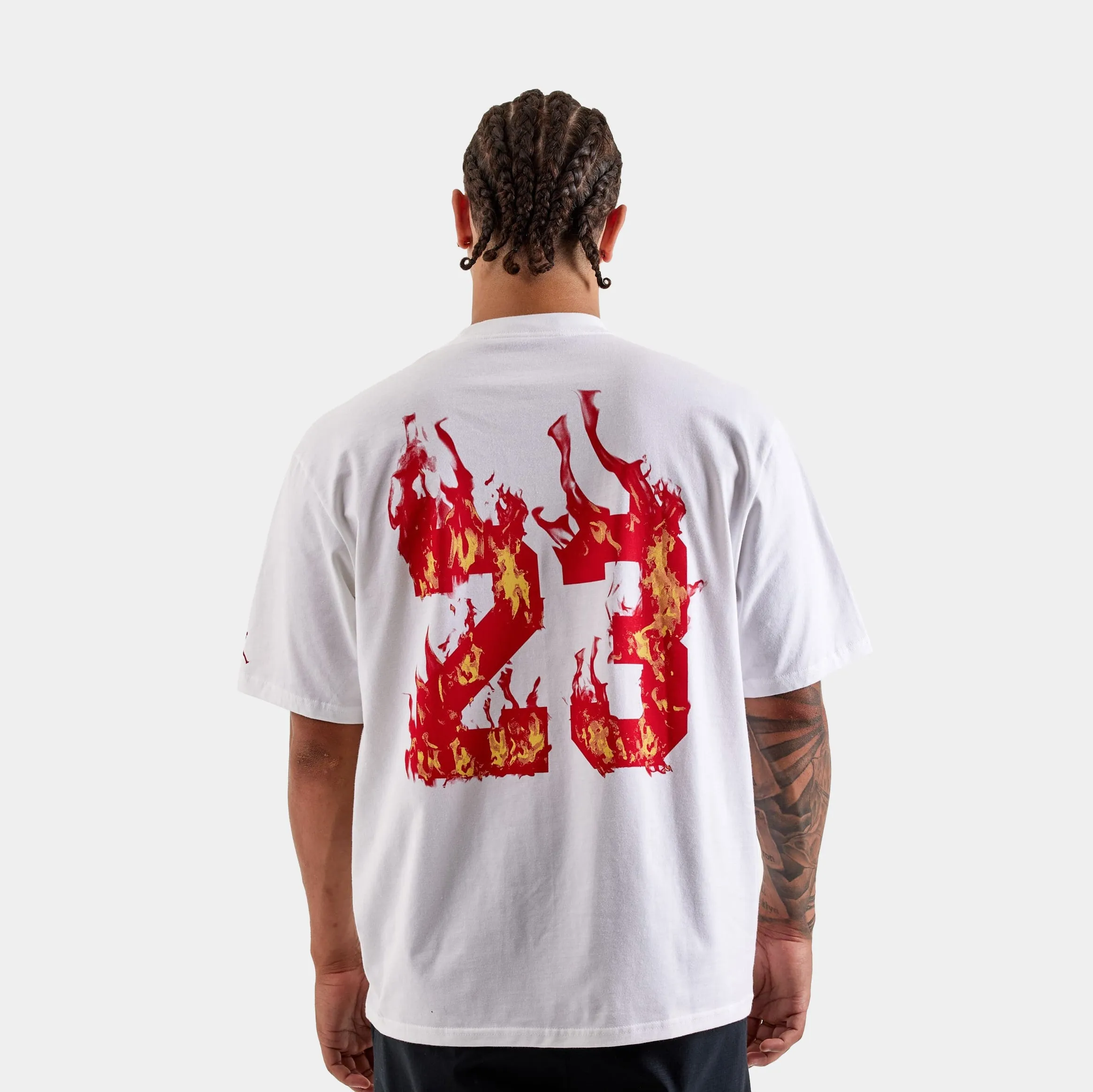Comfy Wear Seam Free Shoulders AJ5 Fire Graphic Mens Short Sleeve Shirt (White/Red)