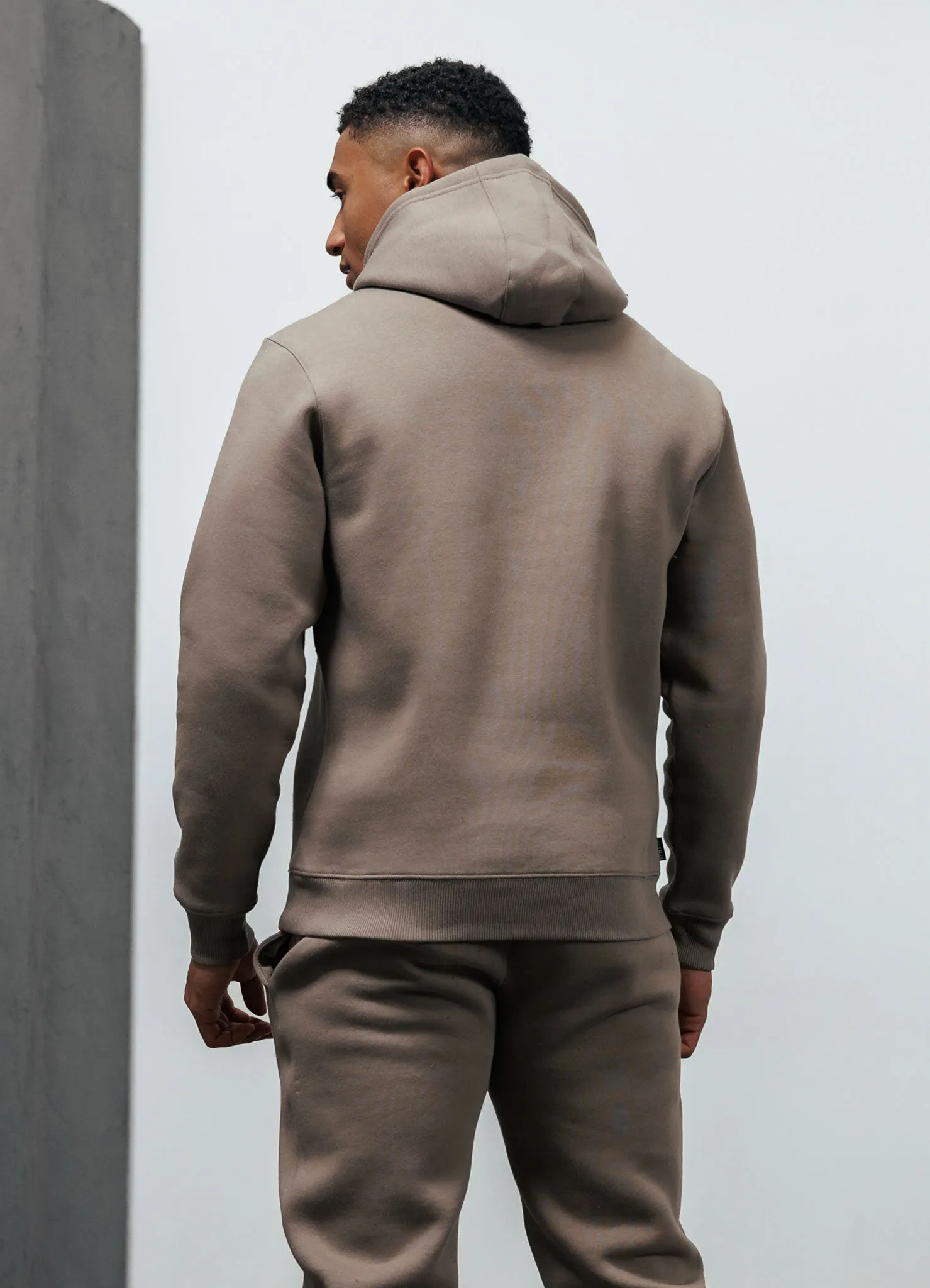 Gym King Fundamental Fleece Hood - Truffle Earthy Tones Urban Bold