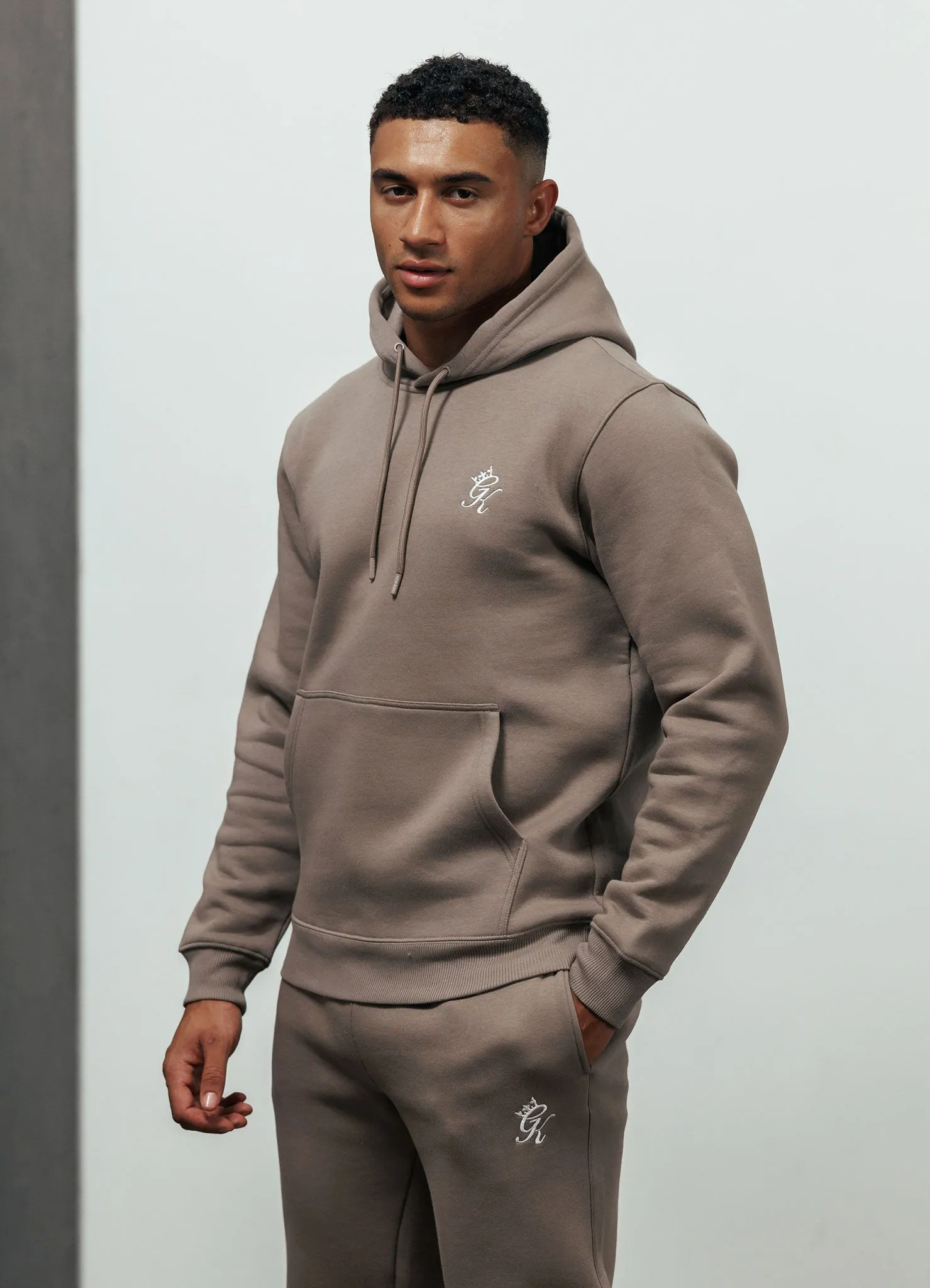 product checkered classicism Gym King Fundamental Fleece Hood - Truffle