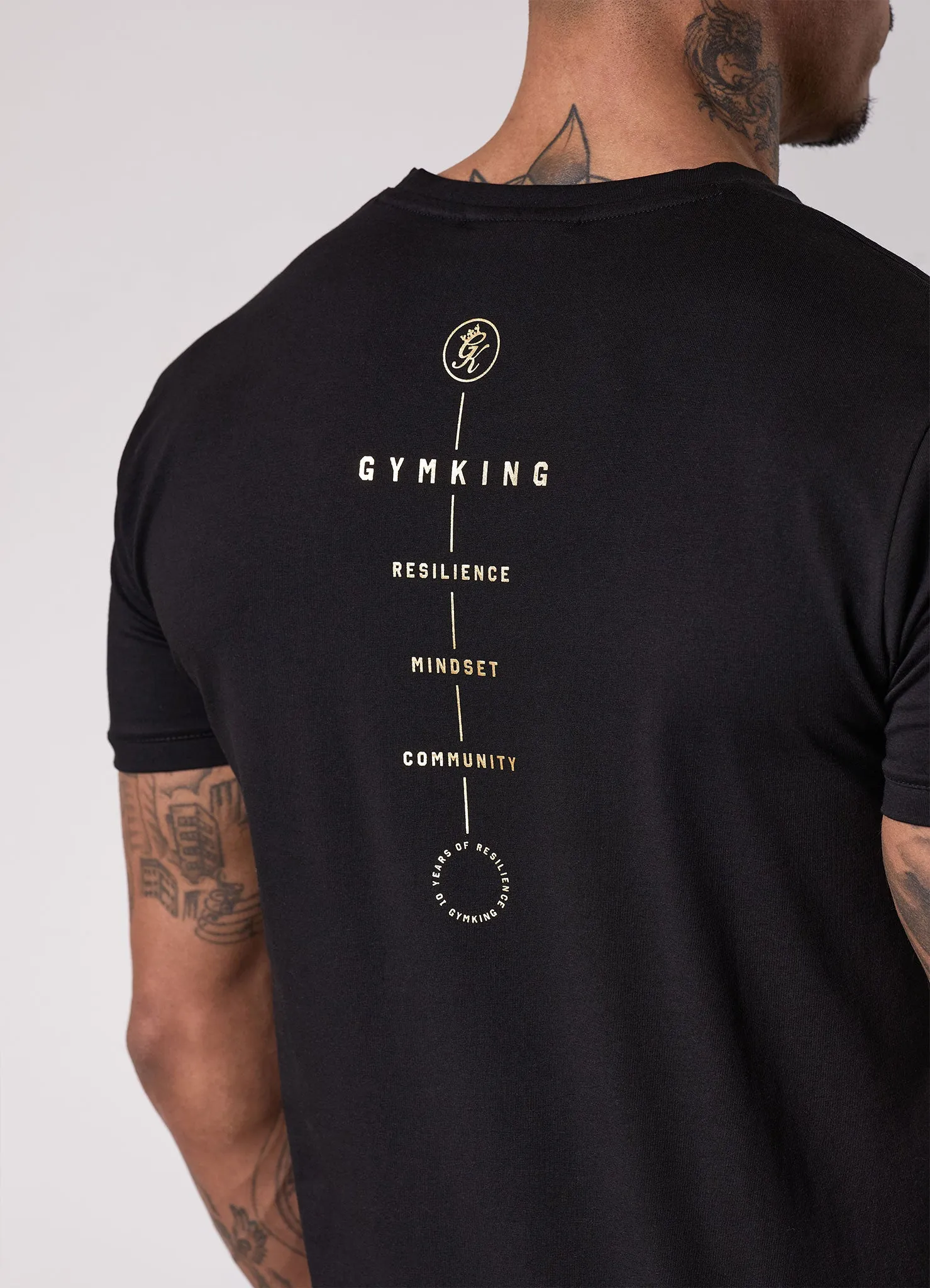 Cozy And Warm Stretchable Knit Gym King 10 Year Anniversary Tee - Black/Gold