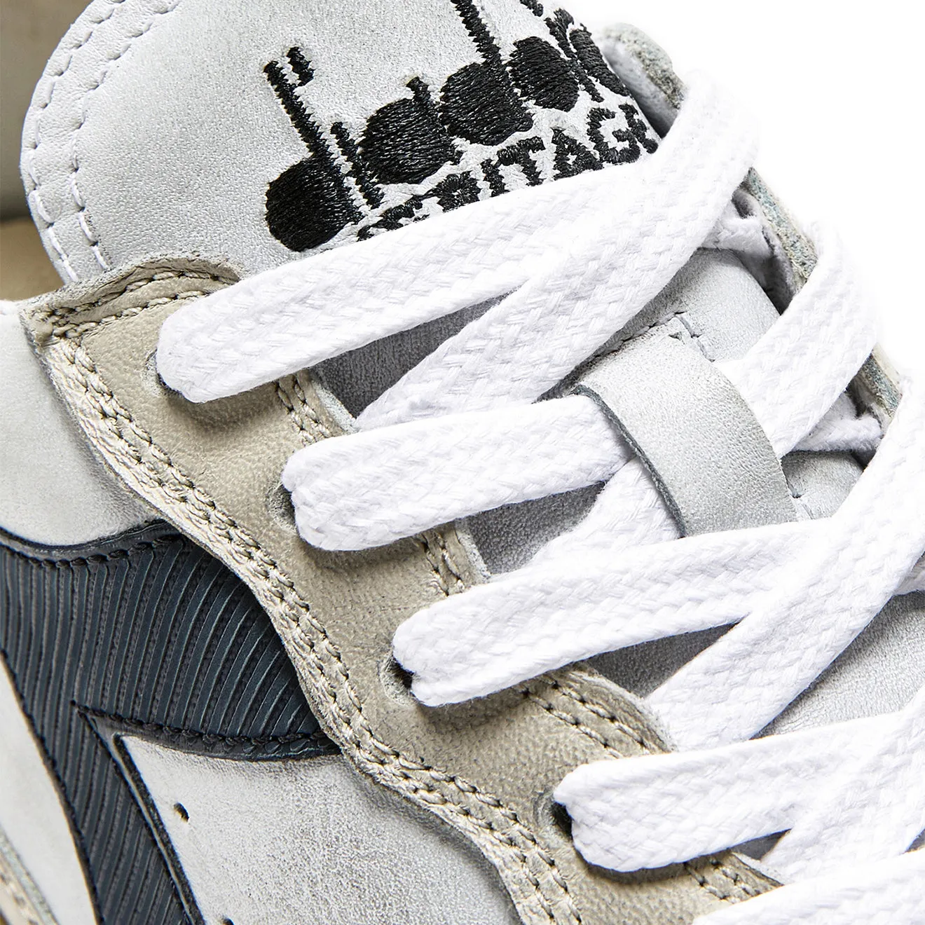 Slip Resistant Design Ankle Collar Padding Diadora MI Basket Low Used Gray Pelican