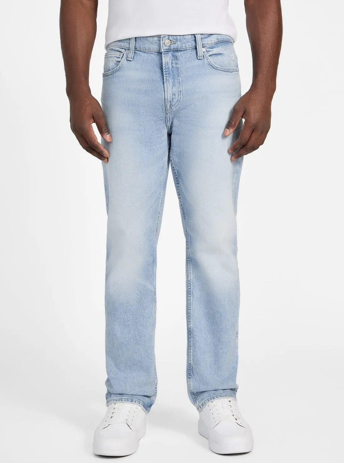 Seasonal piece Colorfast Denim Eco Rodeo Mid-Rise Straight Jeans in Light Wash
