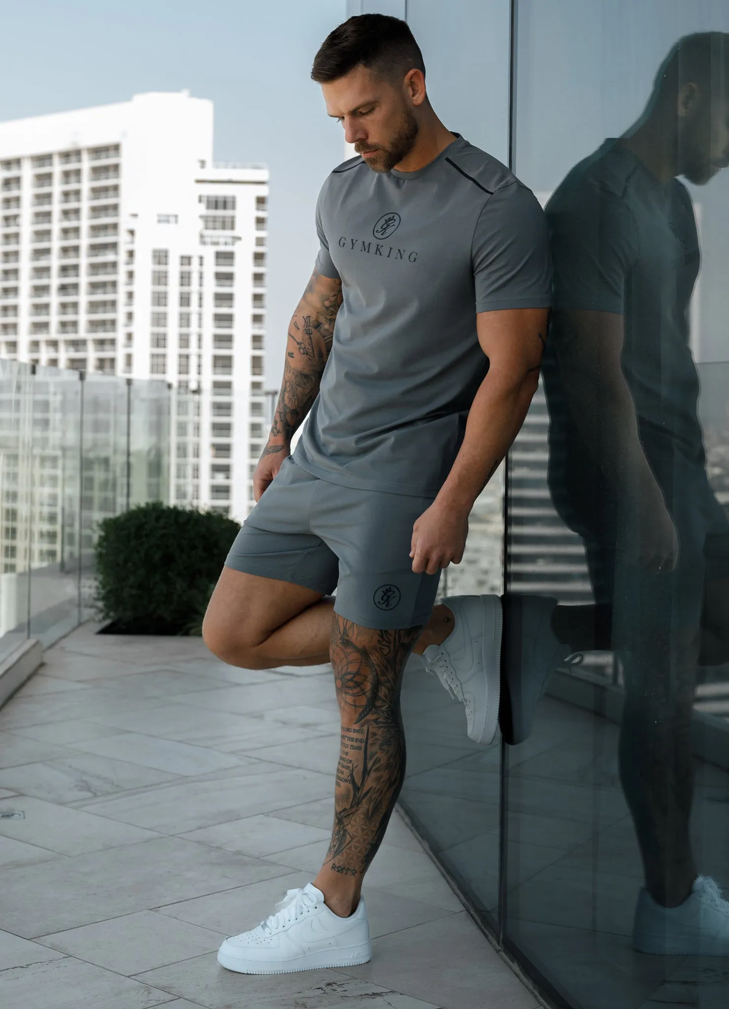 Casual Elegance Smooth Finish Gym King Pro Logo Tee v2 - Fossil Grey