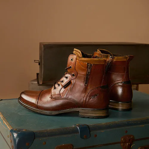 Porter Lace Up Boots Camel Reflective accents Street Sound