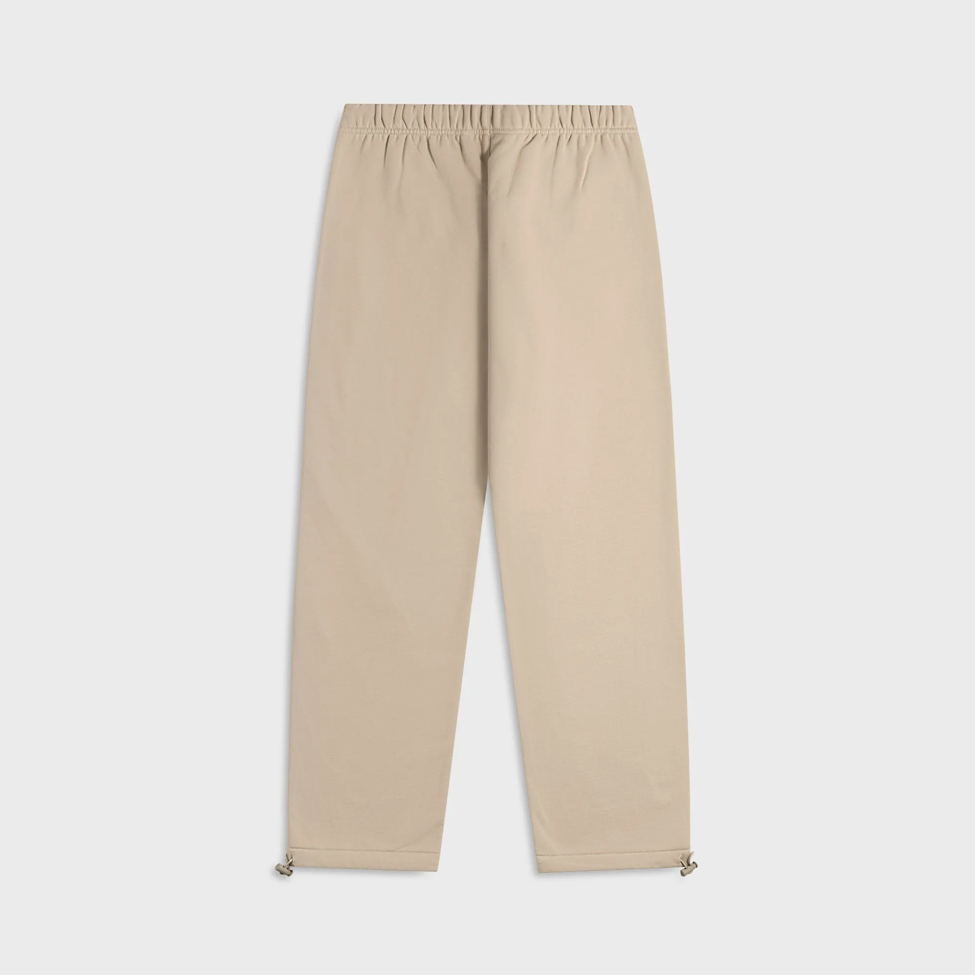 Essentials Relaxed Fleece Sweatpant - Timber Soft Waistband Low-rise style