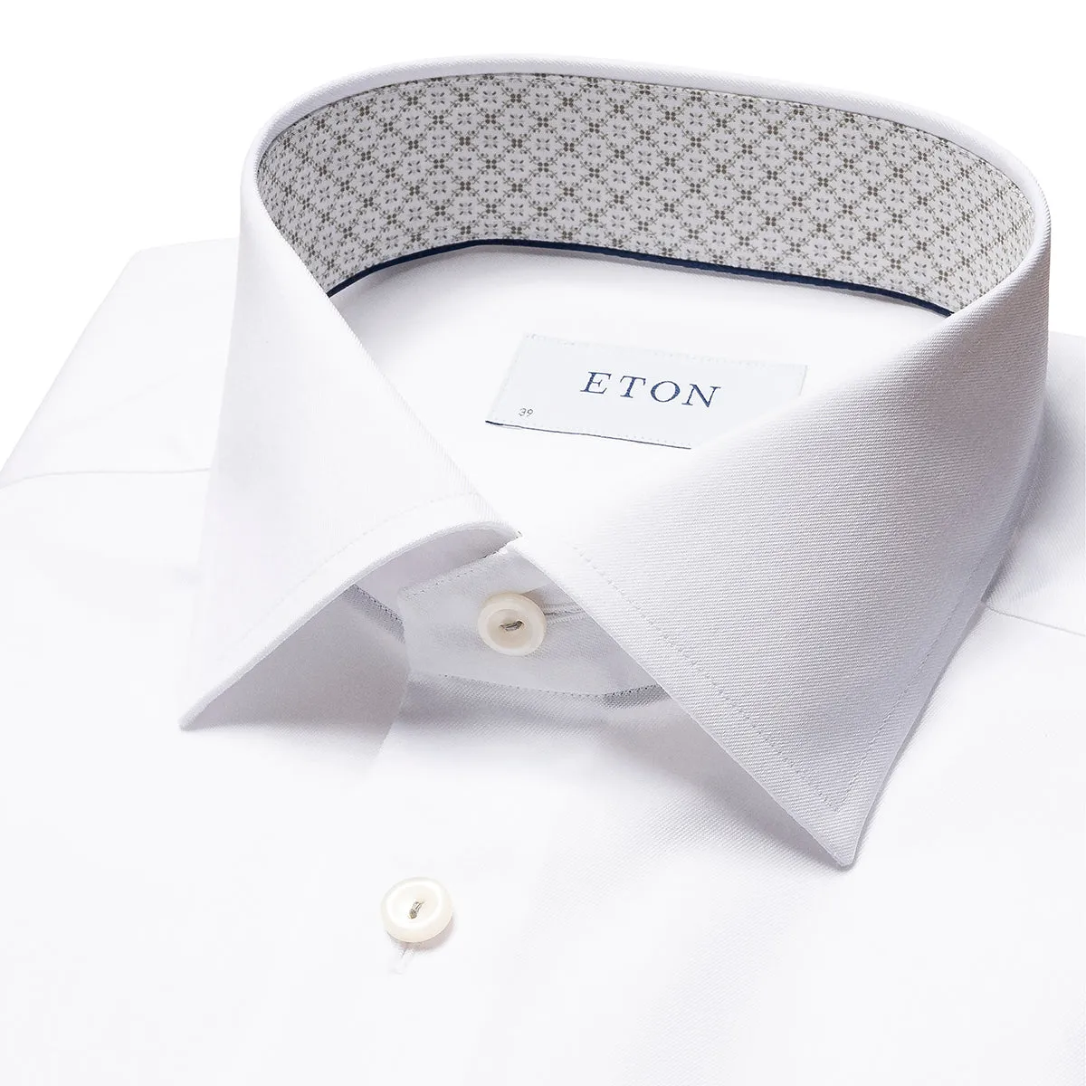Eton - Contemporary Fit Pattern Trim Shirt in White Lightweight Fabric Eye-Catching Pattern