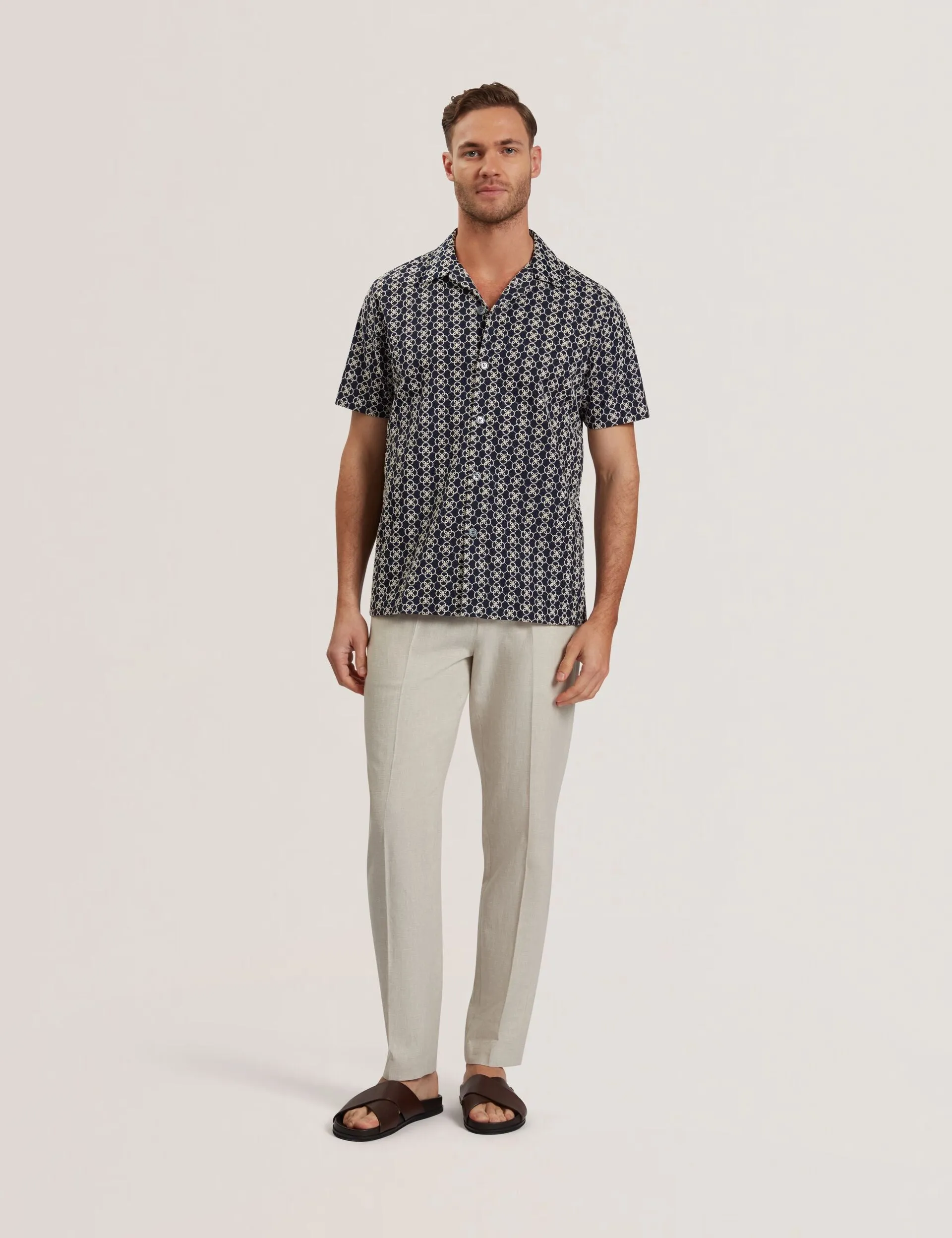 FINLAYS | NAVY Unique Design