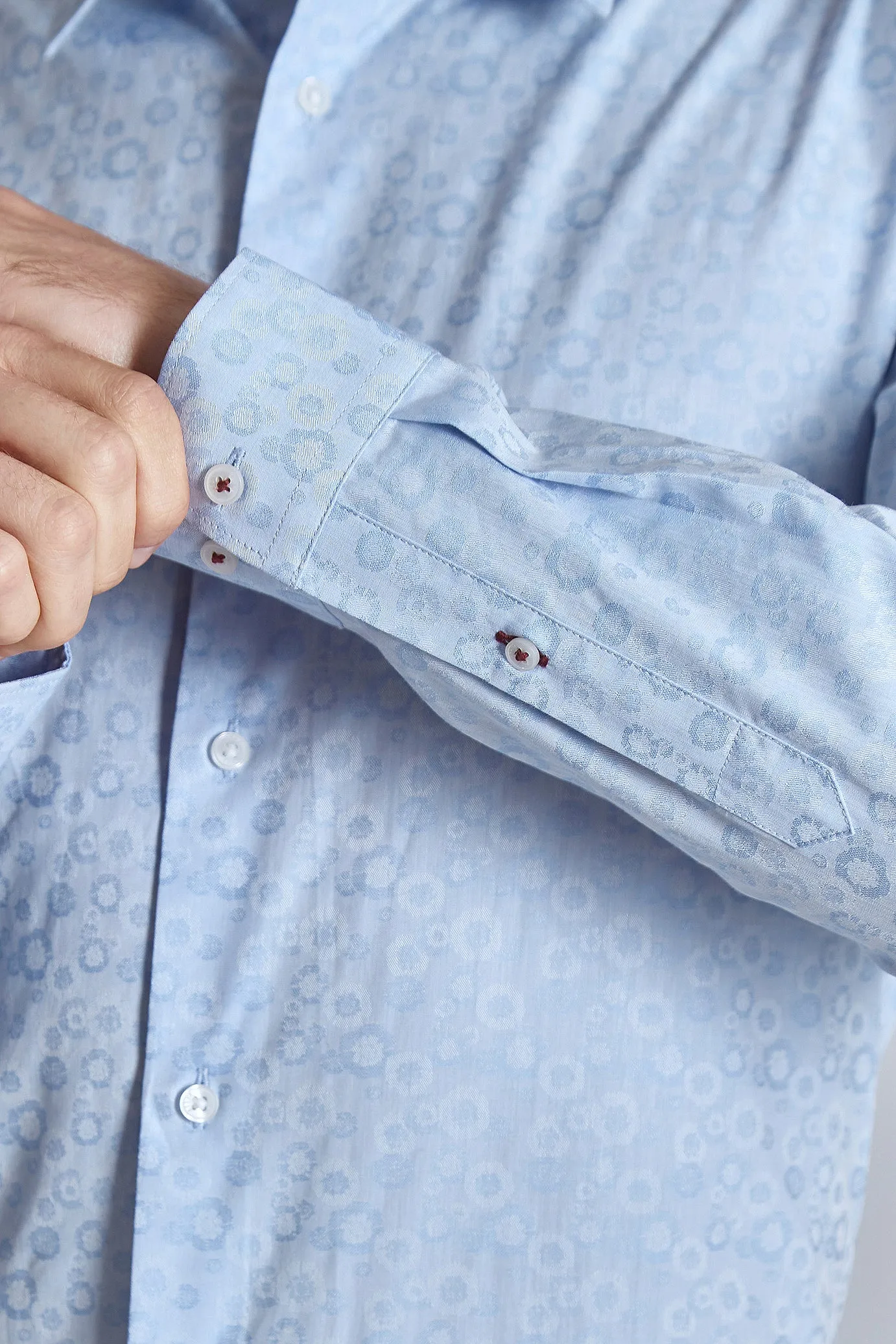 FARA | LT-BLUE Athletic Cut