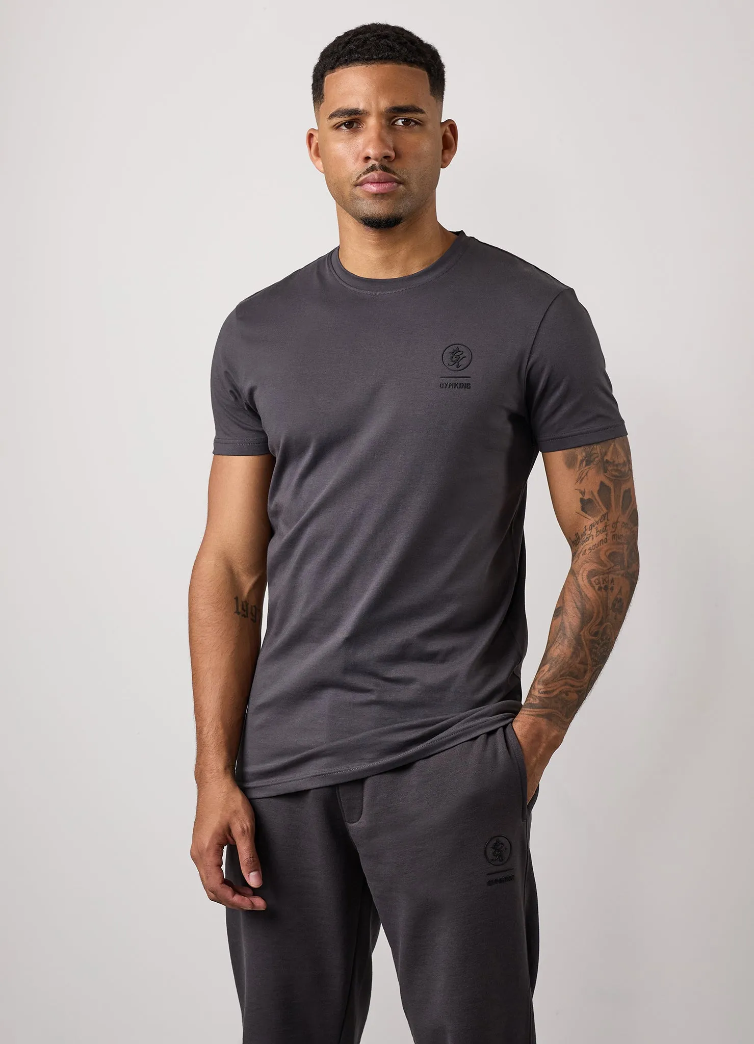 Gym King Aventus Jersey Tee - Dark Pewter polo neck Airflow Ventilation System