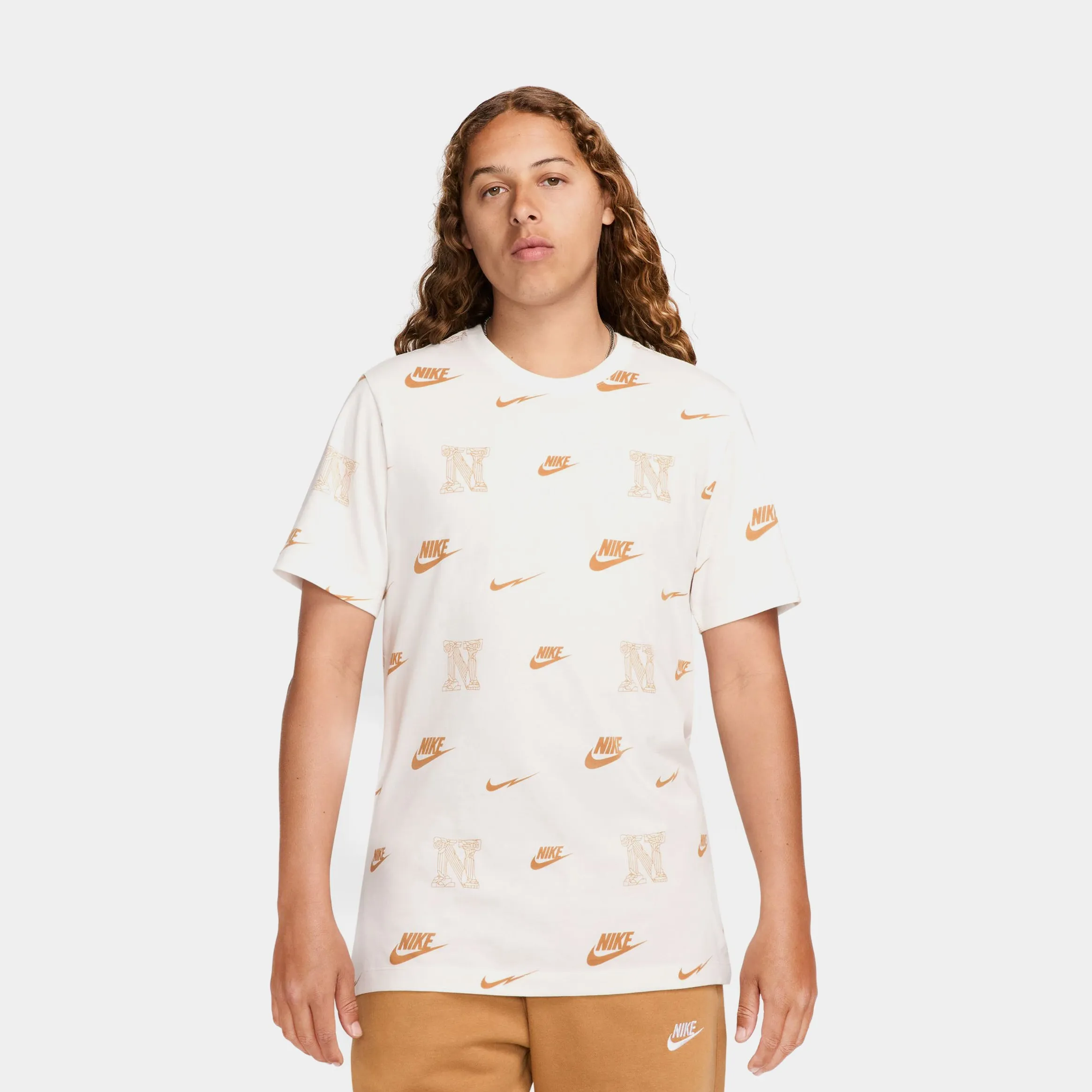 EnhancedDurabilityFinish NSW Club Nike Mens Short Sleeve Shirt (White/Brown)