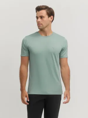 Cozy Design Fit Green Tech Stretch T-Shirt