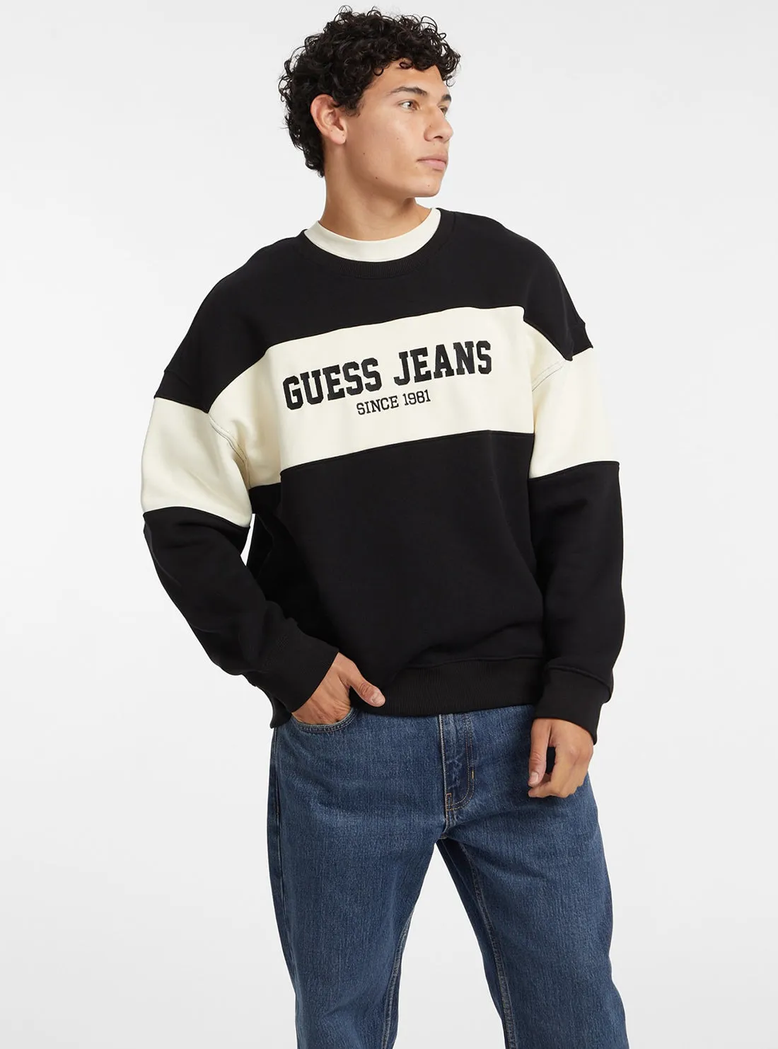 Graduation wear product solo confidence Guess Jeans Black Logo Jumper