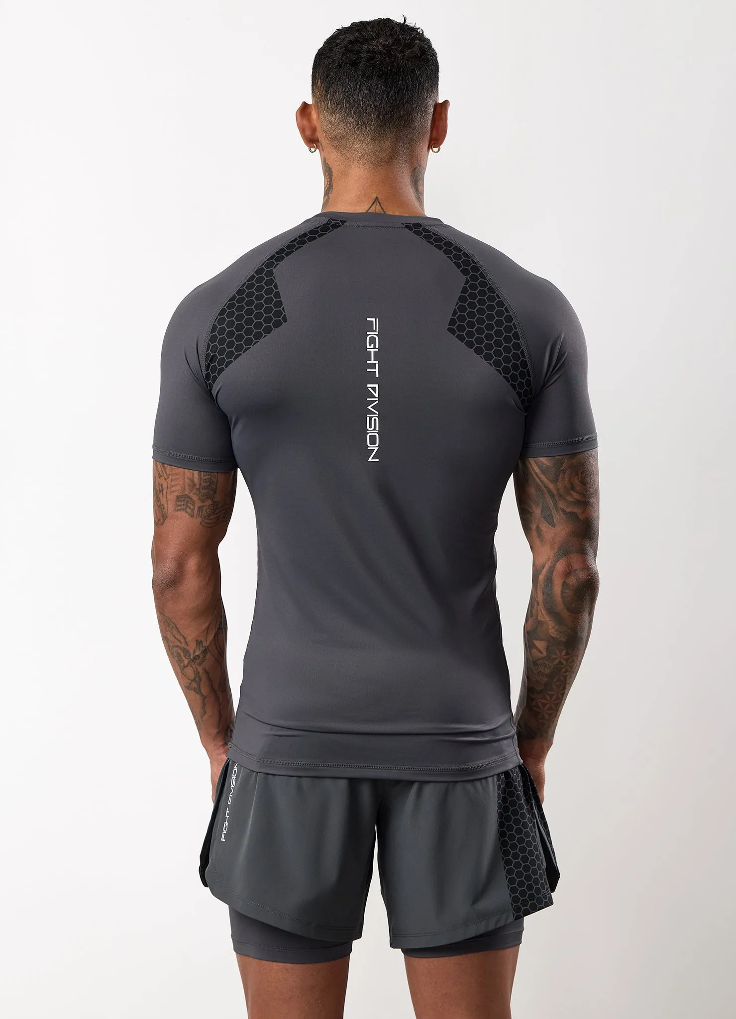 No Slip Shoulder Design Washable Gym King Fight Division Combat Short Sleeve Rash Guard - Graphite