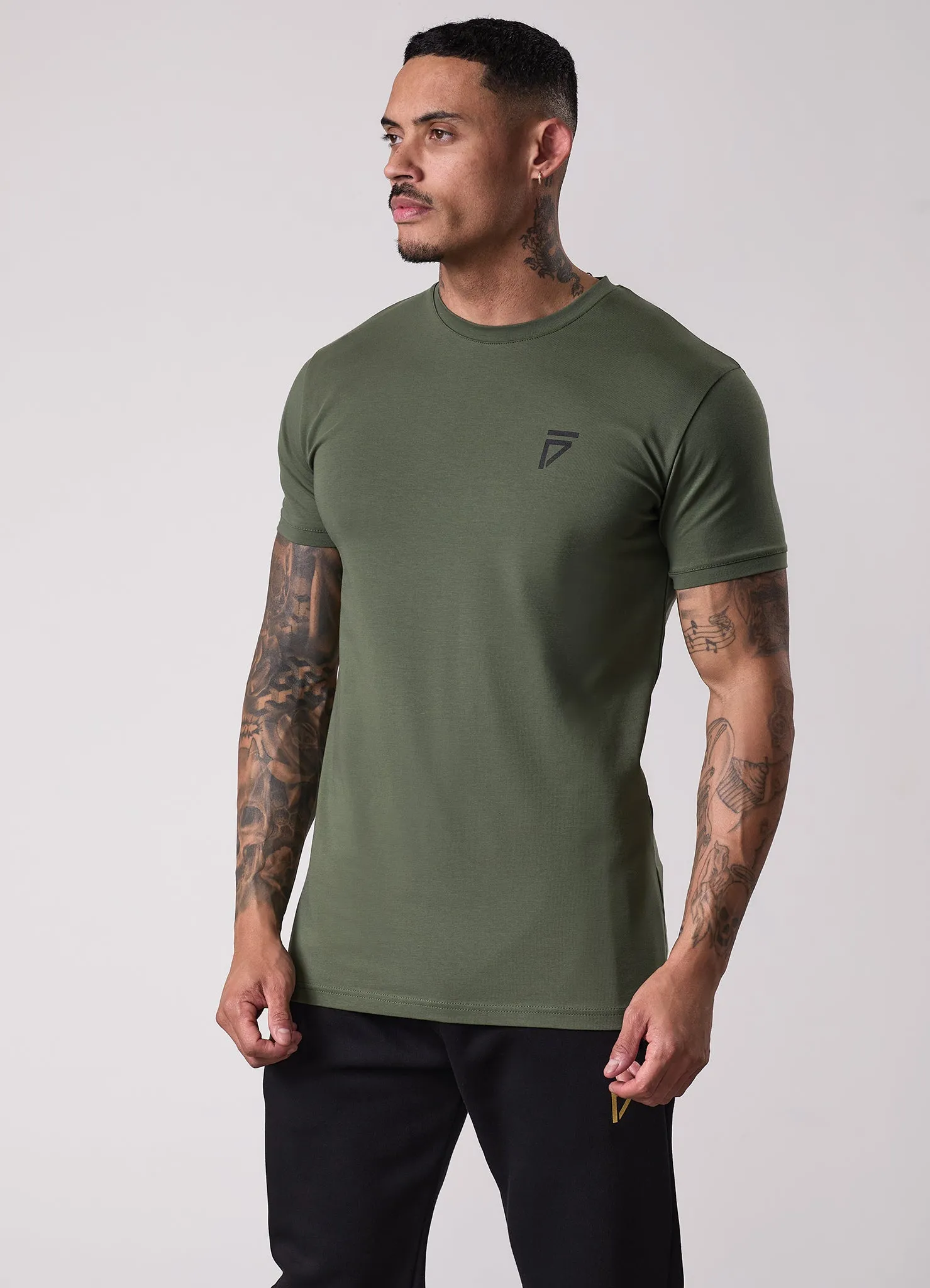Everyday Essential slim fit Gym King Fight Division Tee - Deep Olive