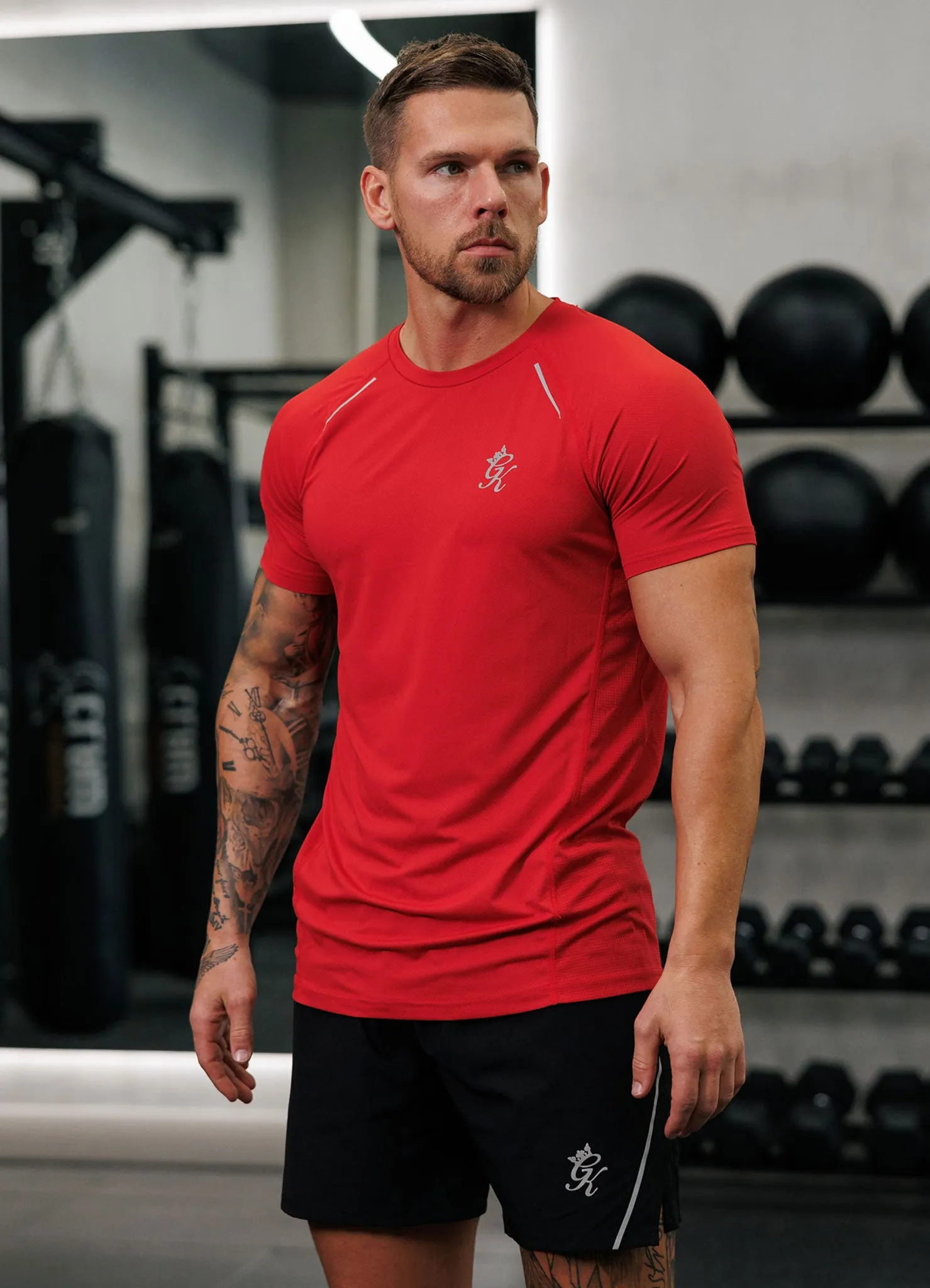 Gym King Flex 2.0 Tee - True Red Light Breeze Versatile Design