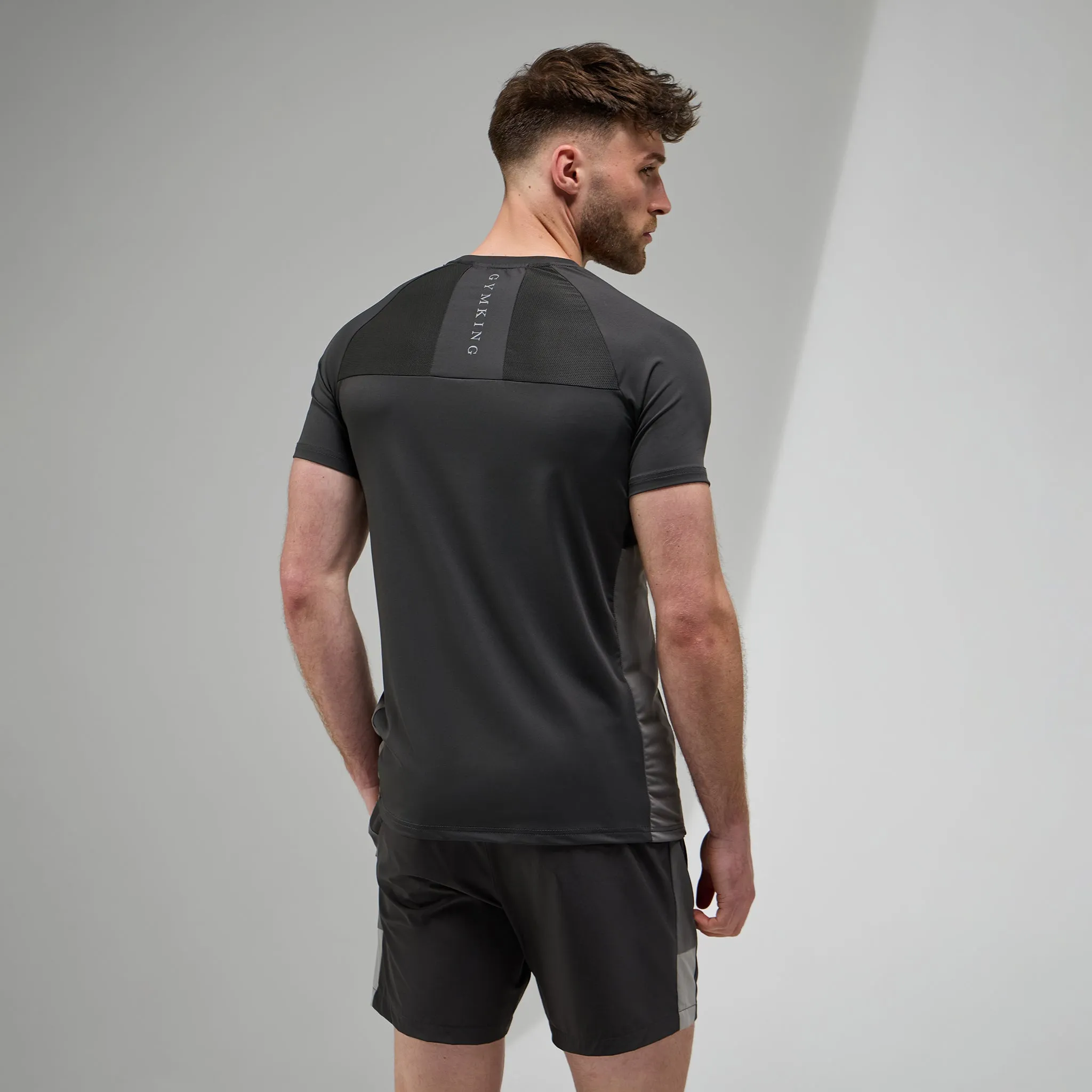 Elegant Detail Soft and Cozy Gym King Focus Woven Tee - Black / Twilight Grey