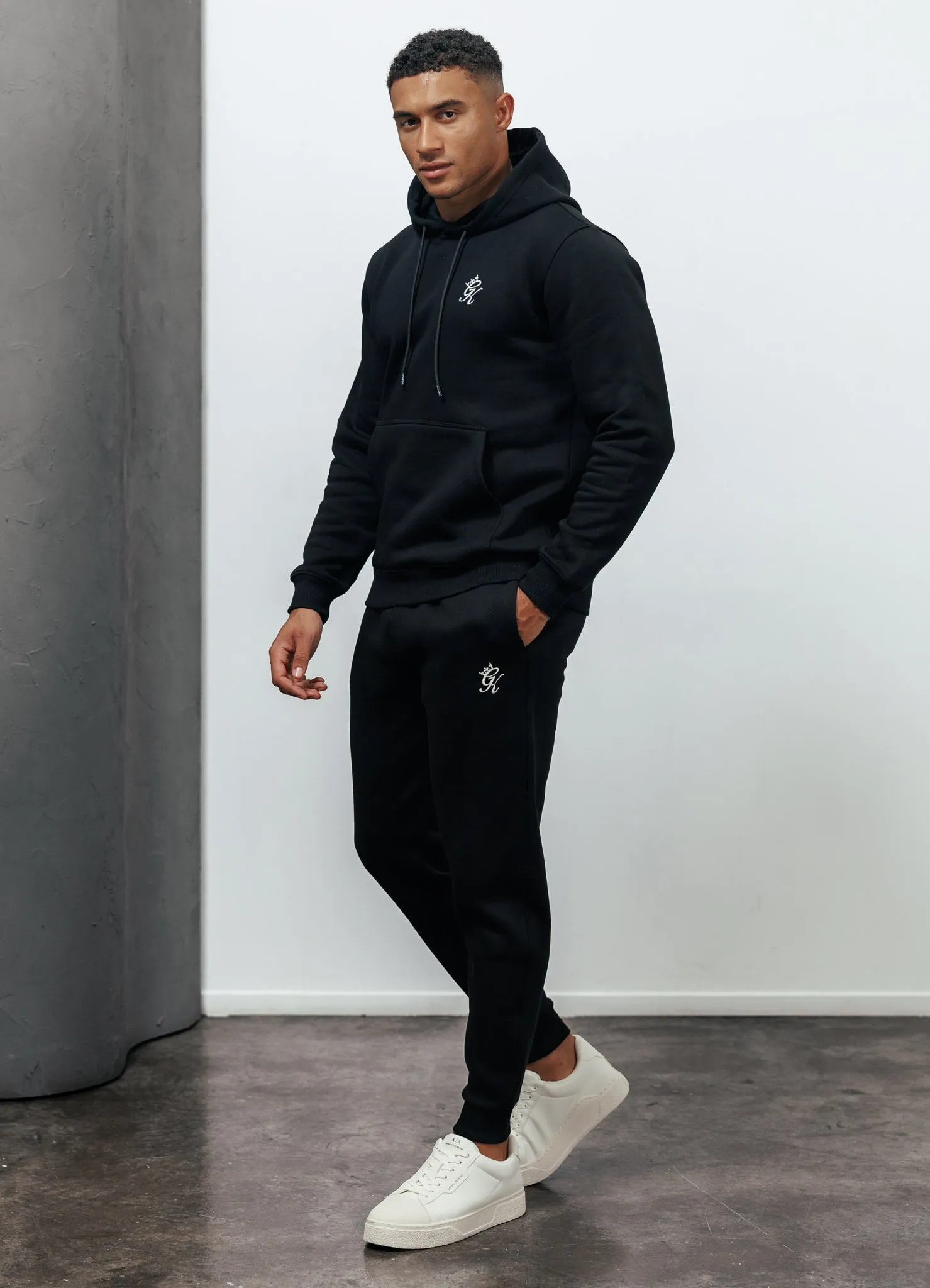 Gym King Fundamental Fleece Hood - Black Urban Edge