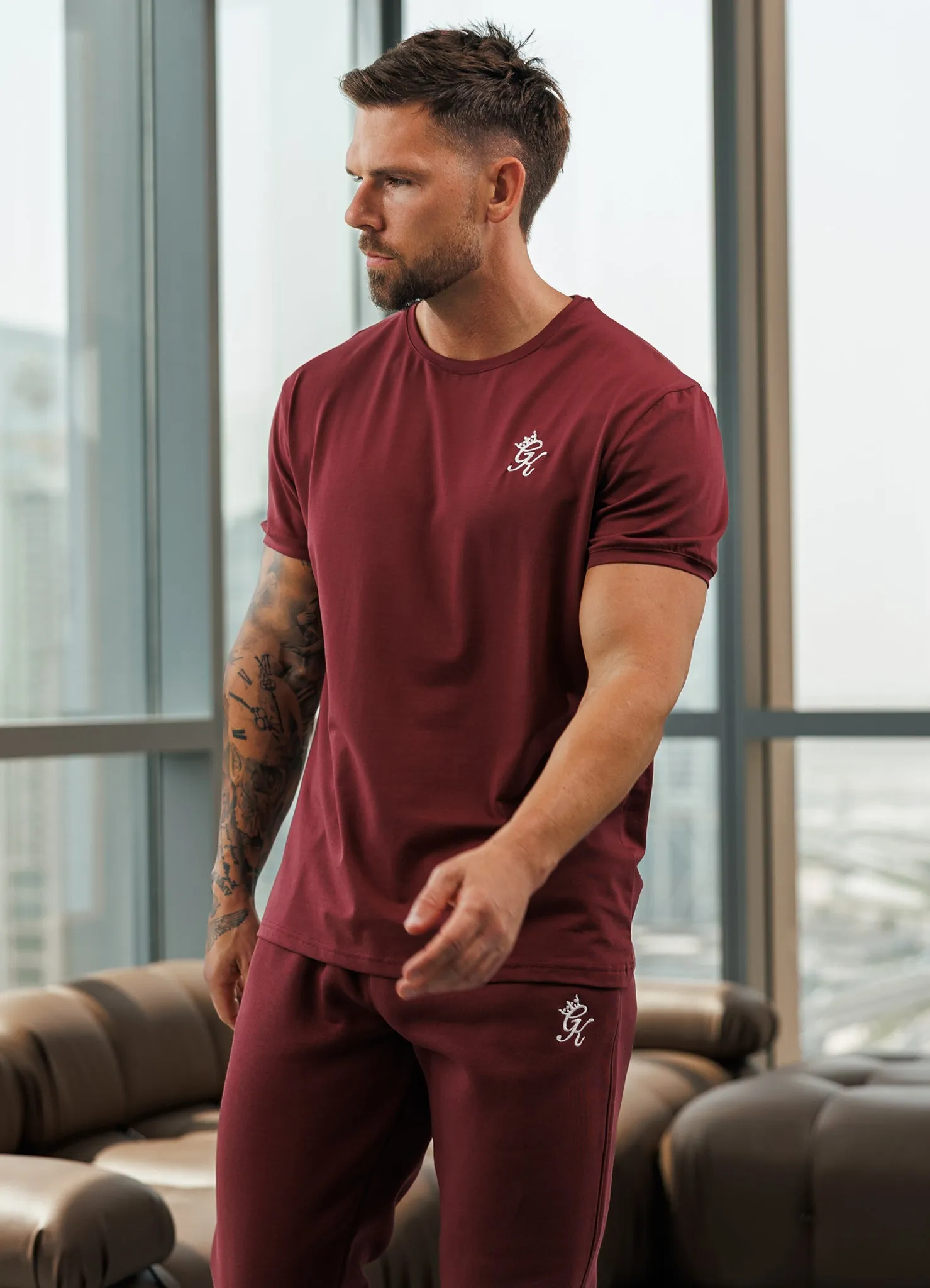 Outdoor Adventure Classic Fit Gym King Fundamental Tee - Burgundy