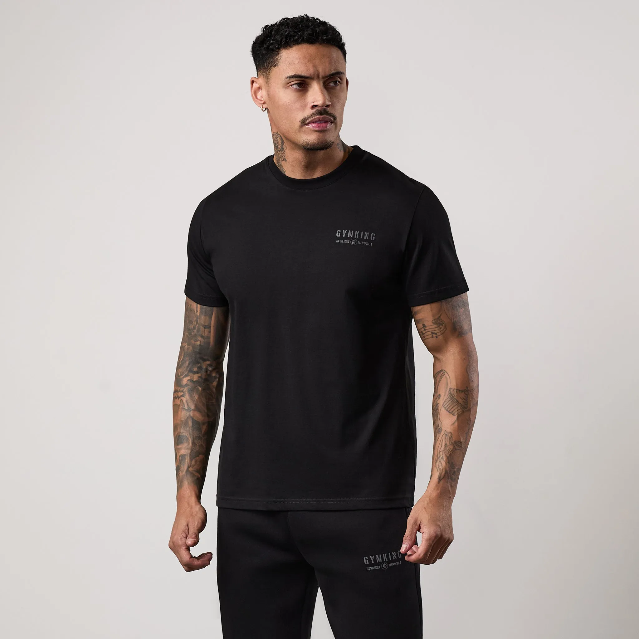 spring fashion Relax Fit Design Gym King Resilient Mindset Tee - Black