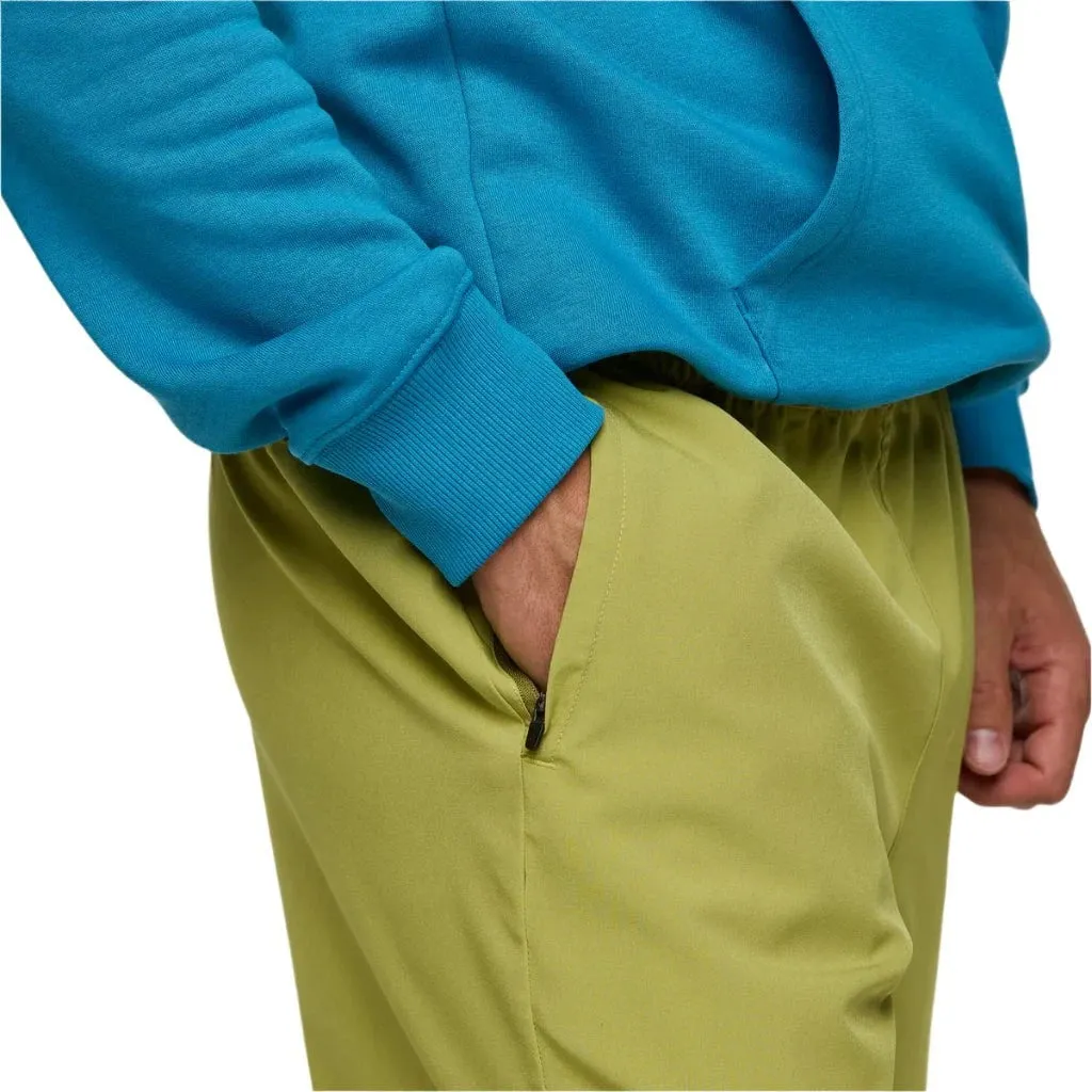 Cotopaxi Persisto Tech Short Men stretchy fabric healthcare industry