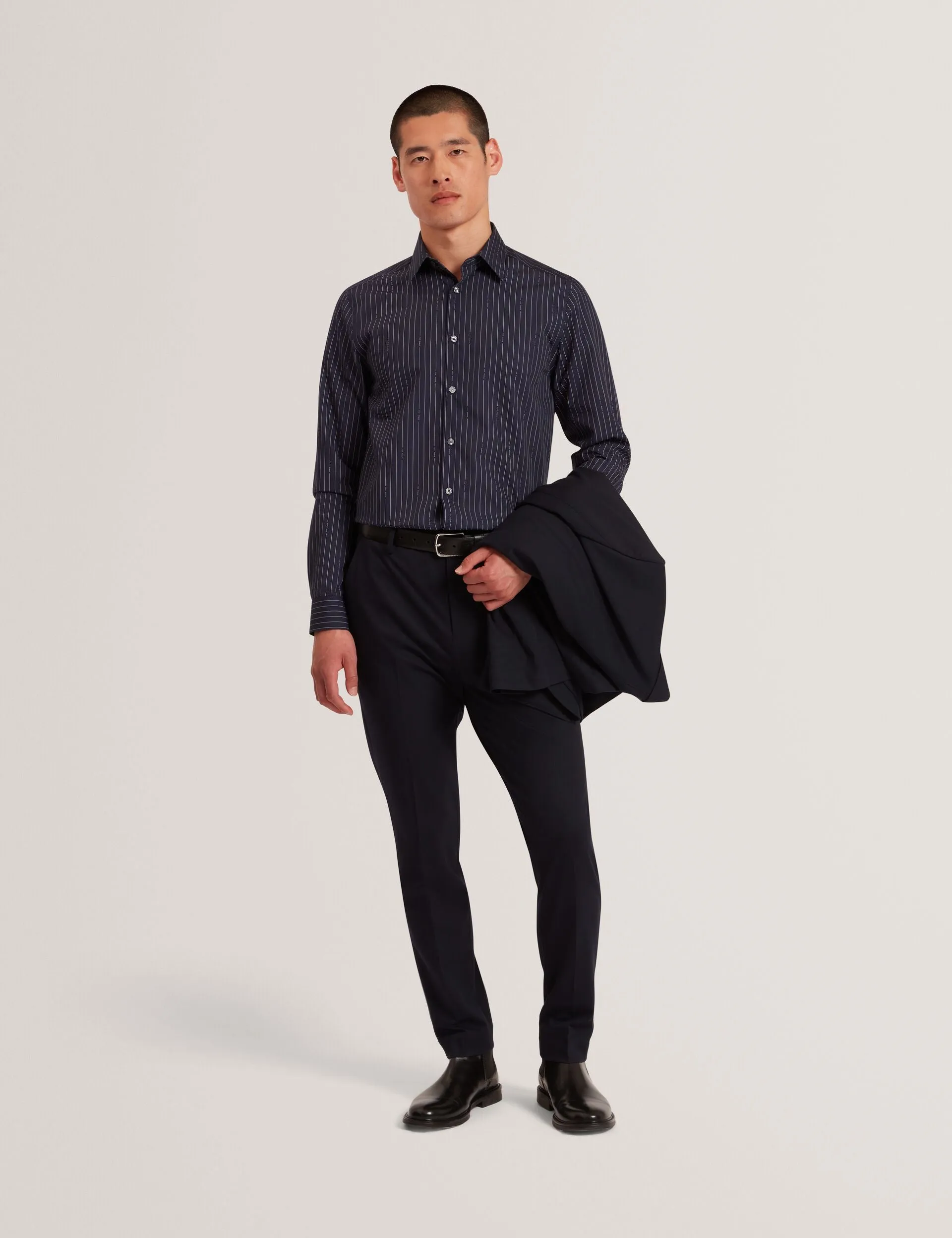 bohemian flair Snag Resistant Fabric HANGENT | NAVY