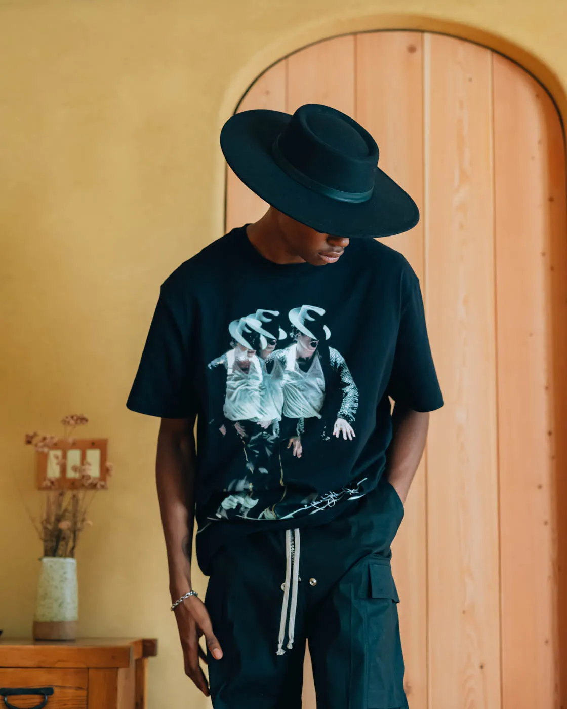 High Density Knit SP x Michael Jackson Moonwalk Mens Short Sleeve Shirt (Black/White)