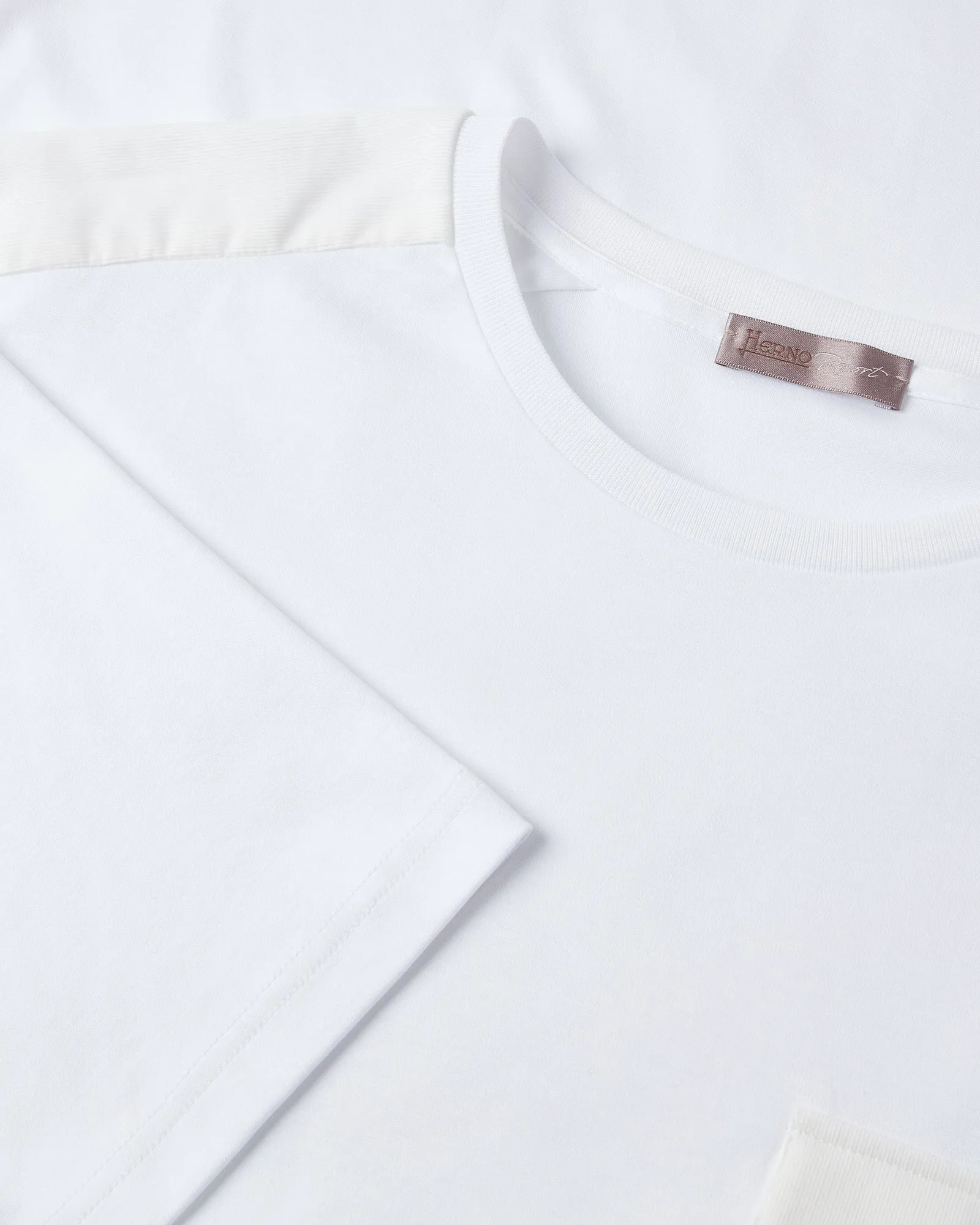 Herno Short Sleeve Button Pocket T-shirt (White) Double Stitched Hem Low Environmental Impact