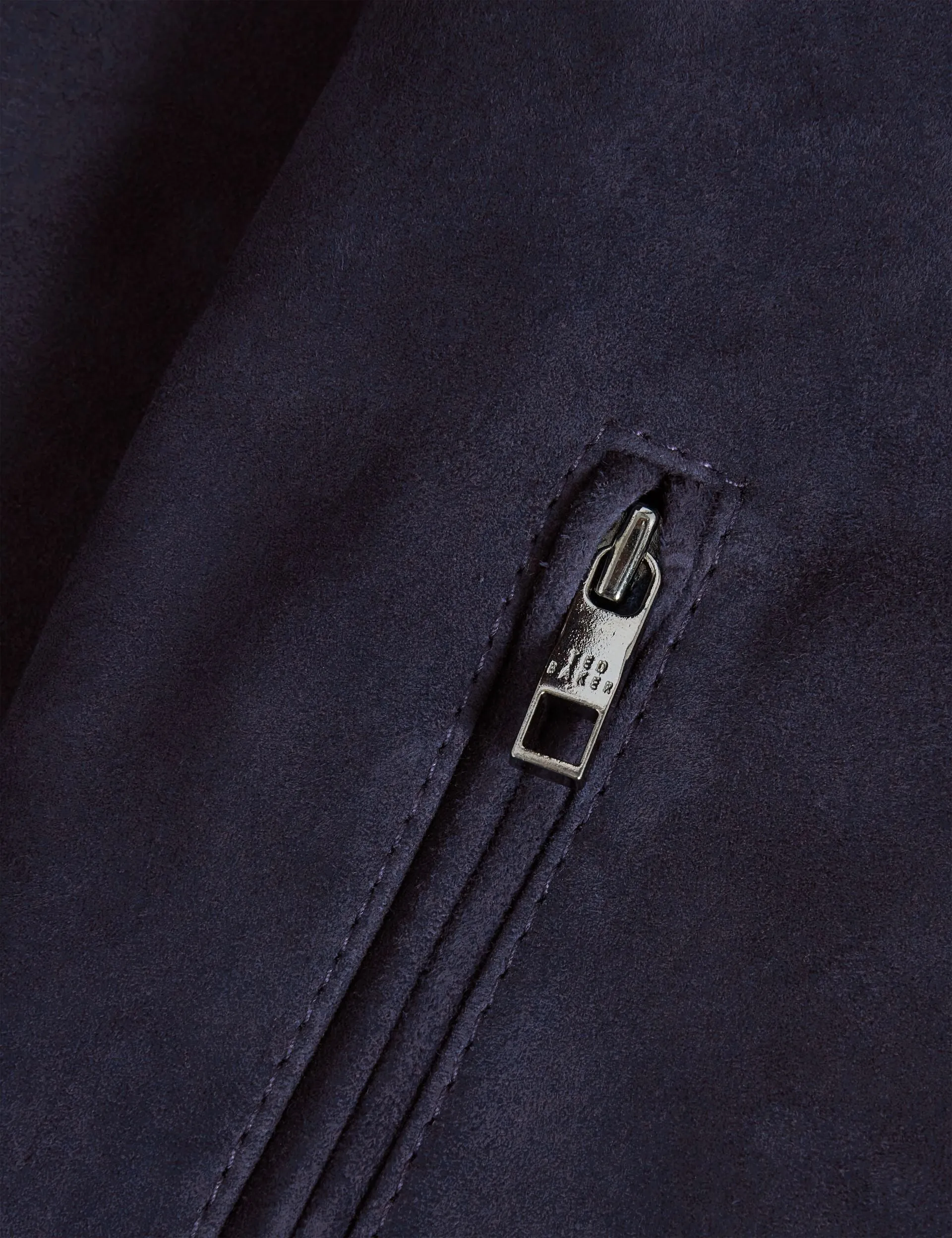 PEVERIL | NAVY Casual Classic Magnetic Fastenings