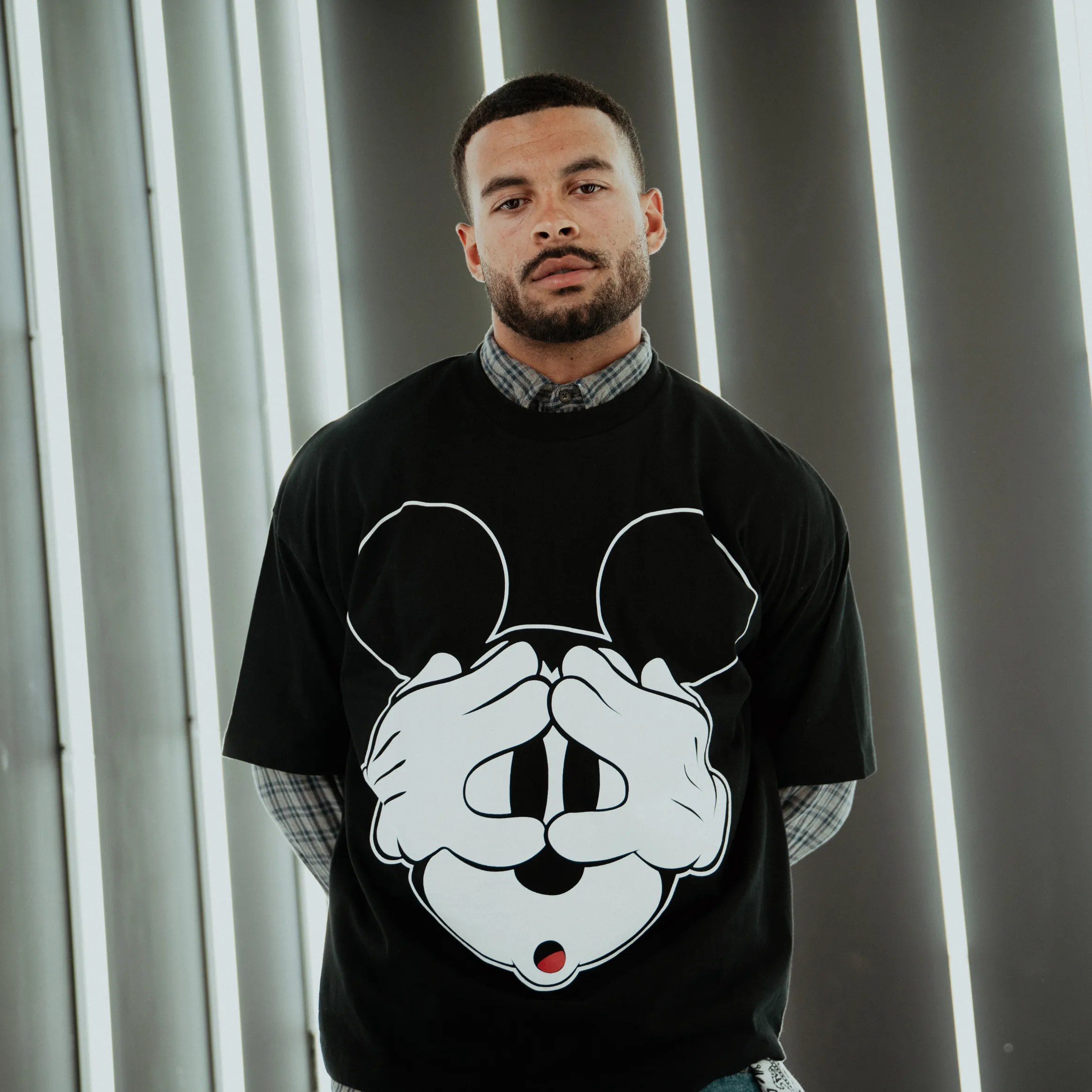 Disney Mickey and Friends By Shoe Palace The Halloween Mens Short Sleeve Shirt (Black/Yellow) Comfort and Breathable