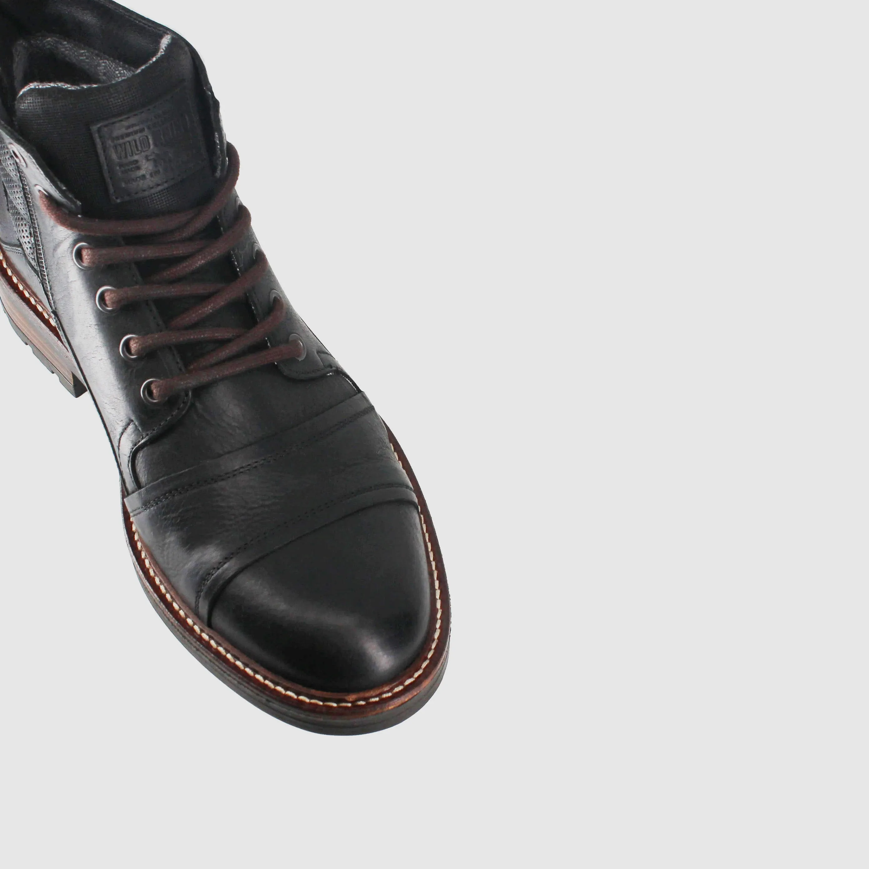 Indiana Lace Up Boots Black Durable Shell Comfort Seeker Grippy Outsole Daily Walks