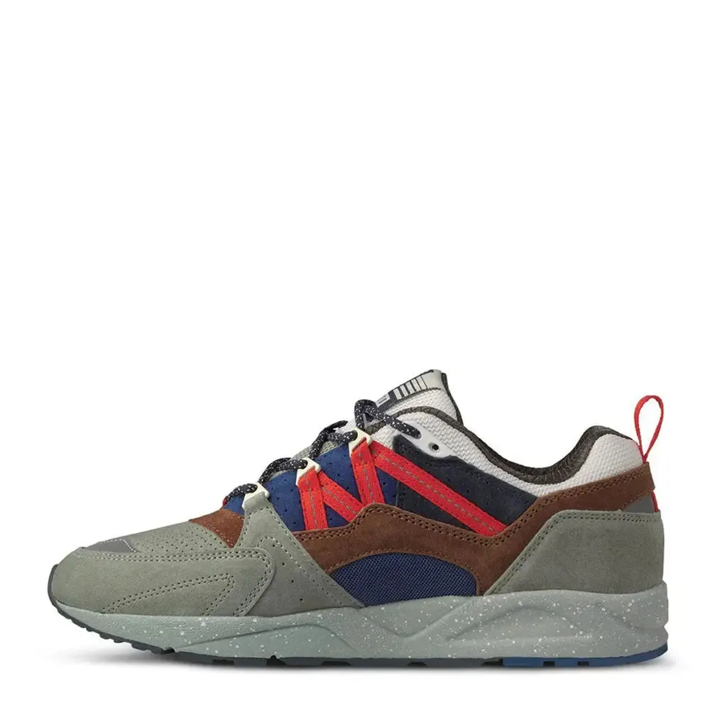 Lightweight Form Rainy Day Karhu Fusion 2.0 Trainers Abbey Stone / Beaver Fur