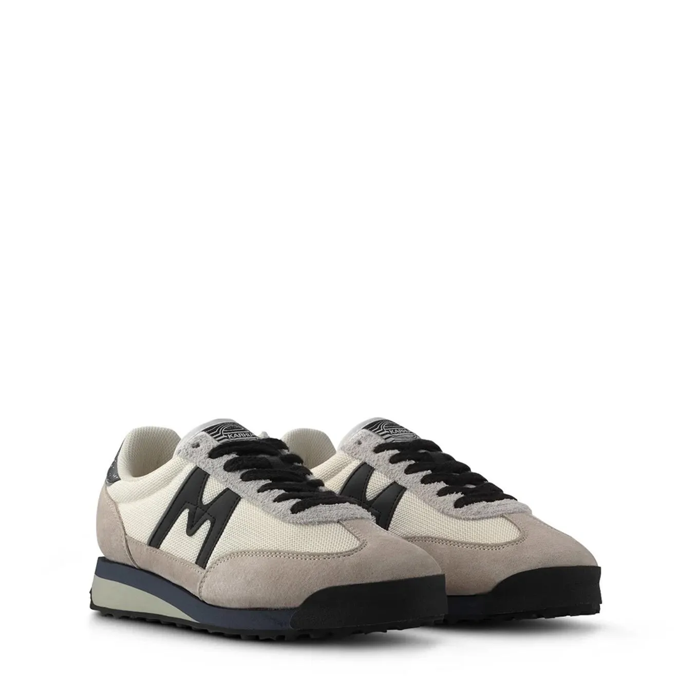 Karhu Mestari Control Trainer Silver Lining / Jet Black Core Flex Water Edge