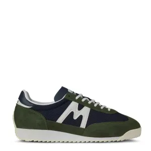 Quick Fit Breathable Inner Sleeve Karhu Mestari Trainer Bronze Green / White