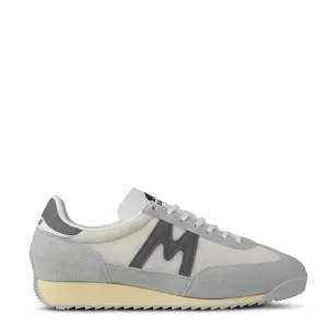 Body Balance Ergonomic Shape Karhu Mestari Trainer Dawn Blue / Smoked Pearl